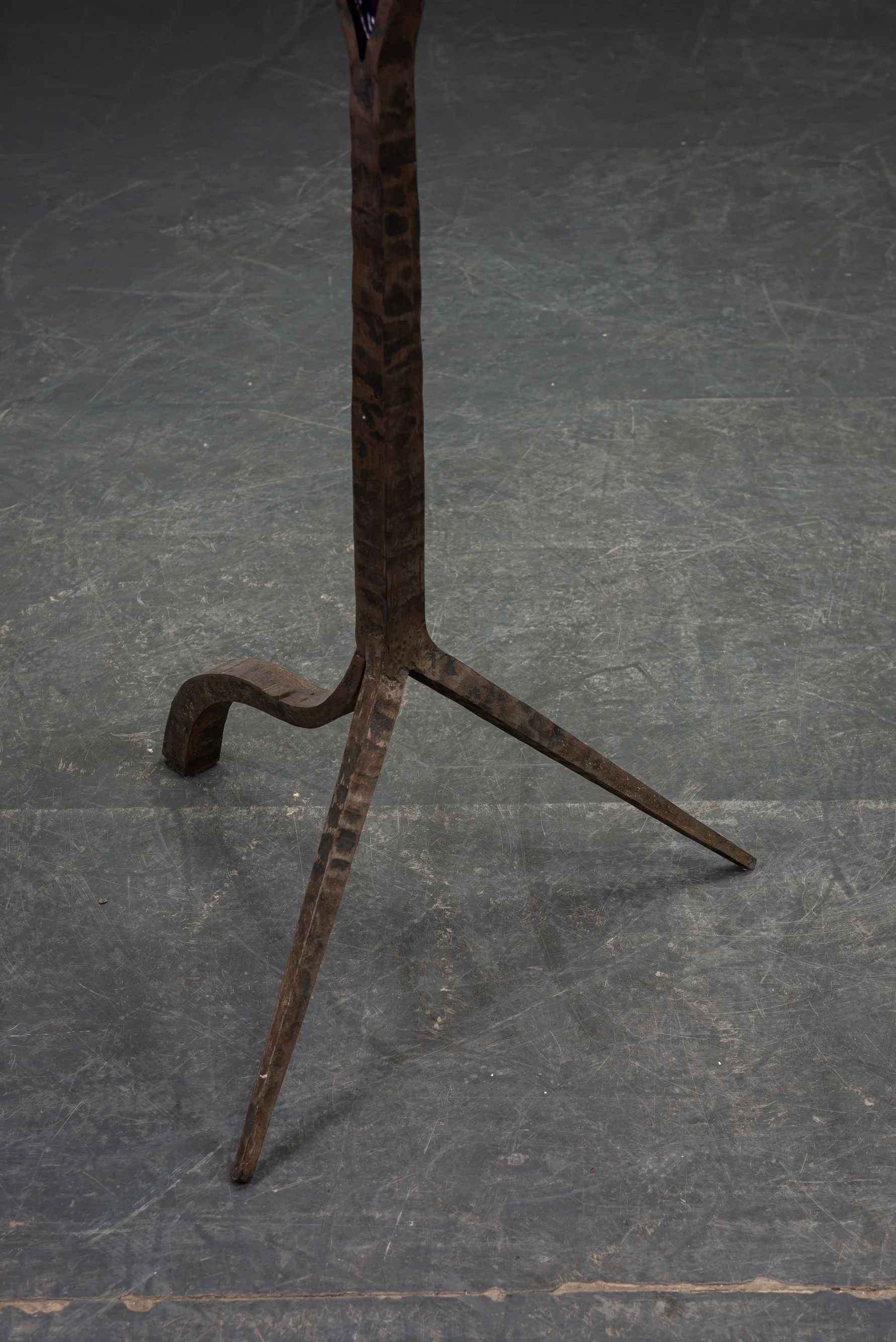 LI-732026191040-1950s-Artisanal-Standing-Lamp_05.jpg