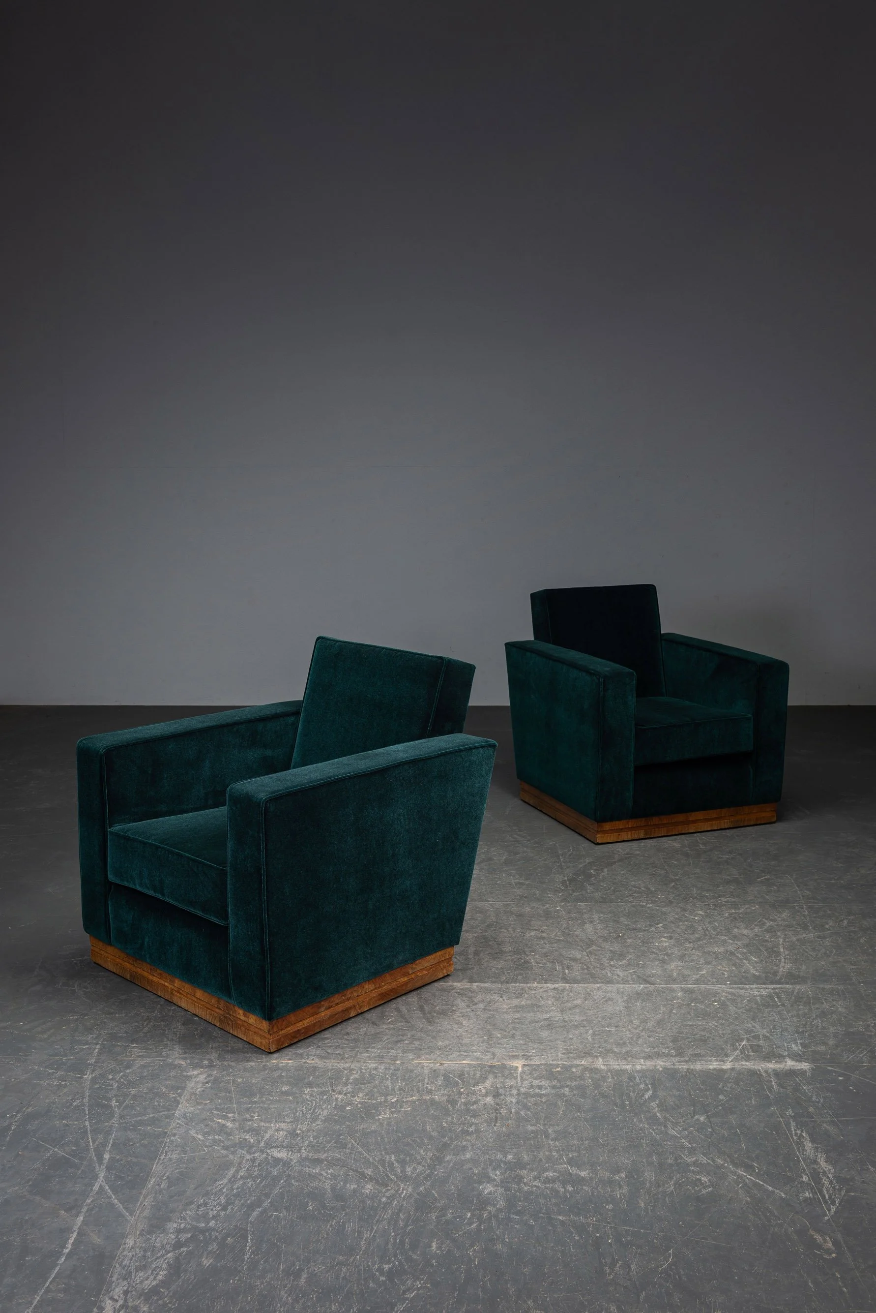 SE-222026193639-1930s-Art-Deco-Armchair-Set_03.jpg