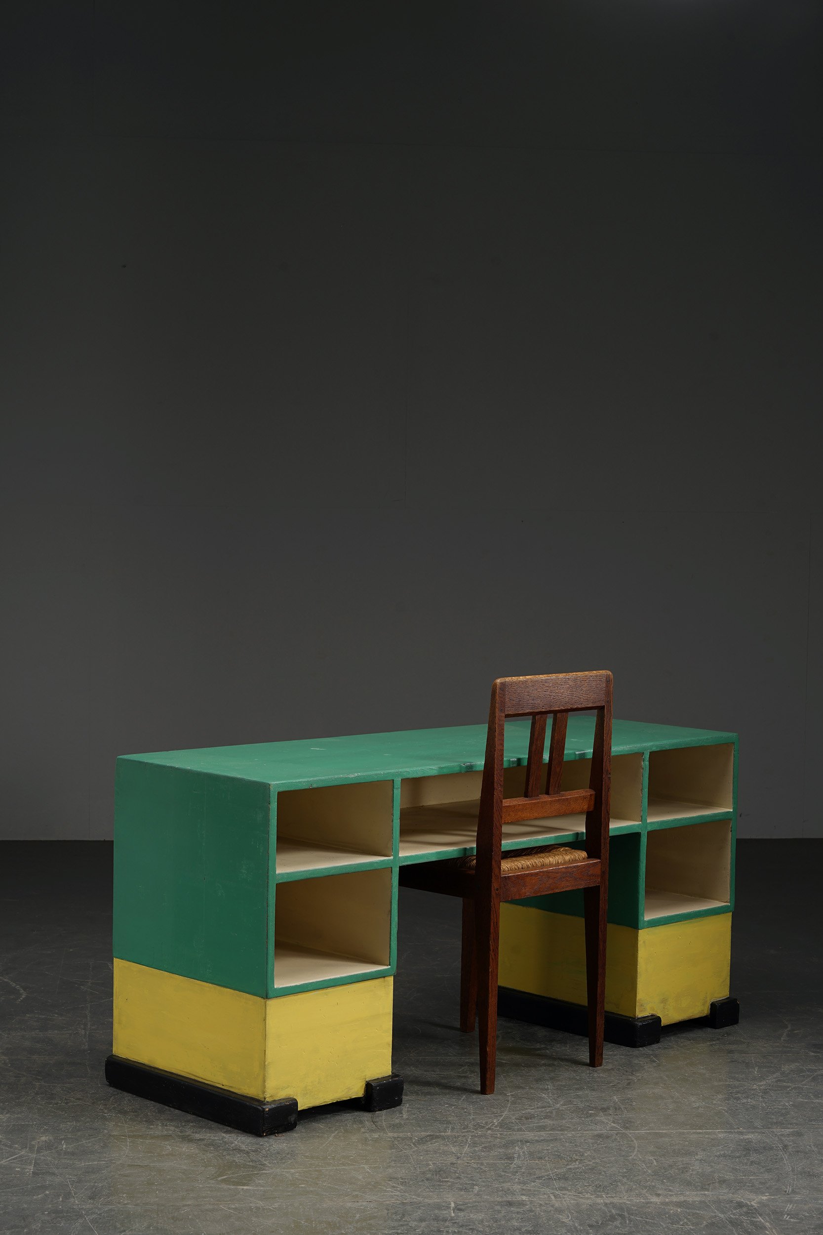 ST-782024171527-1920s-Art-Deco-Shelving_03.jpg