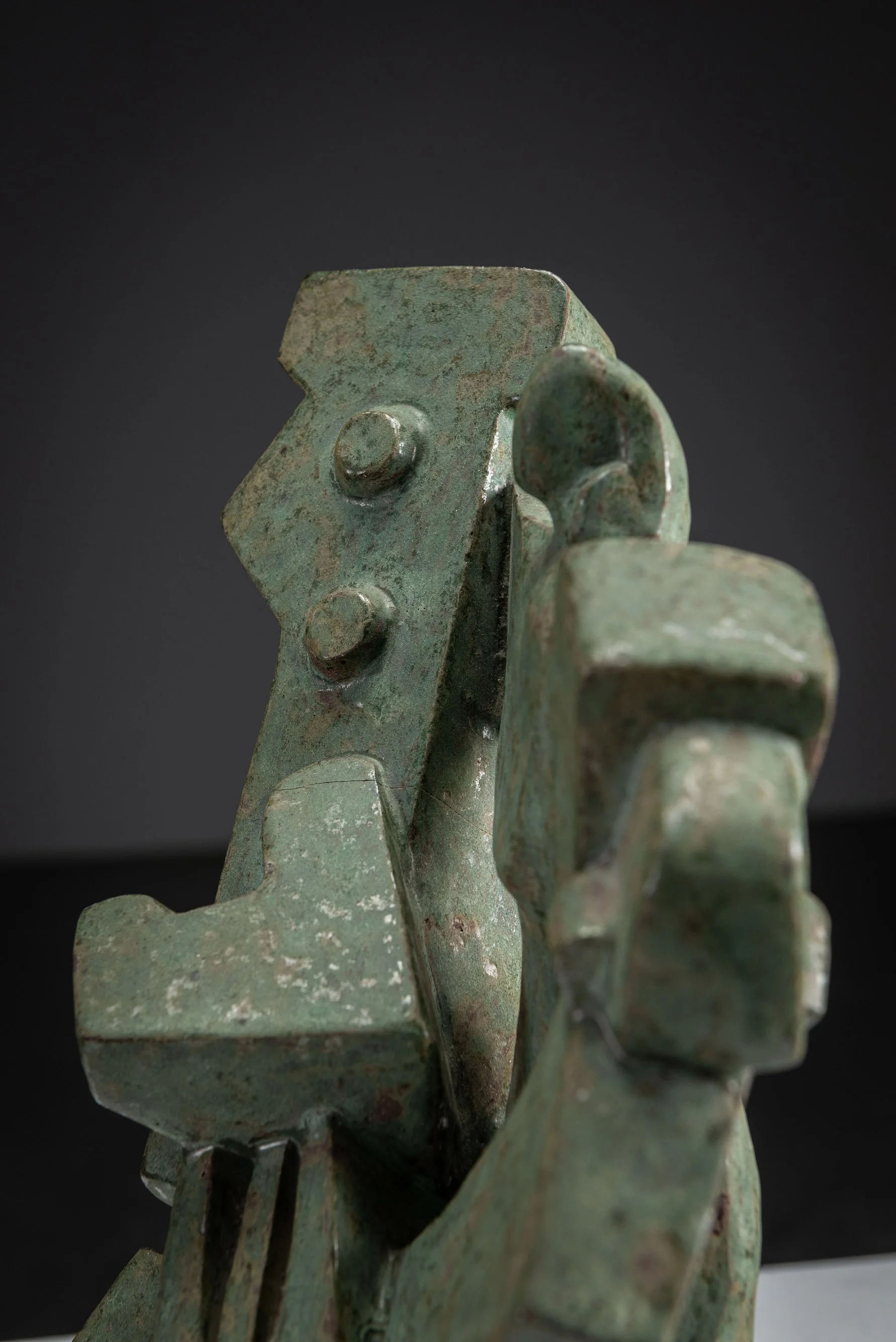 AR-2082025164131-1960s-Cubist-Sculpture_07.jpg