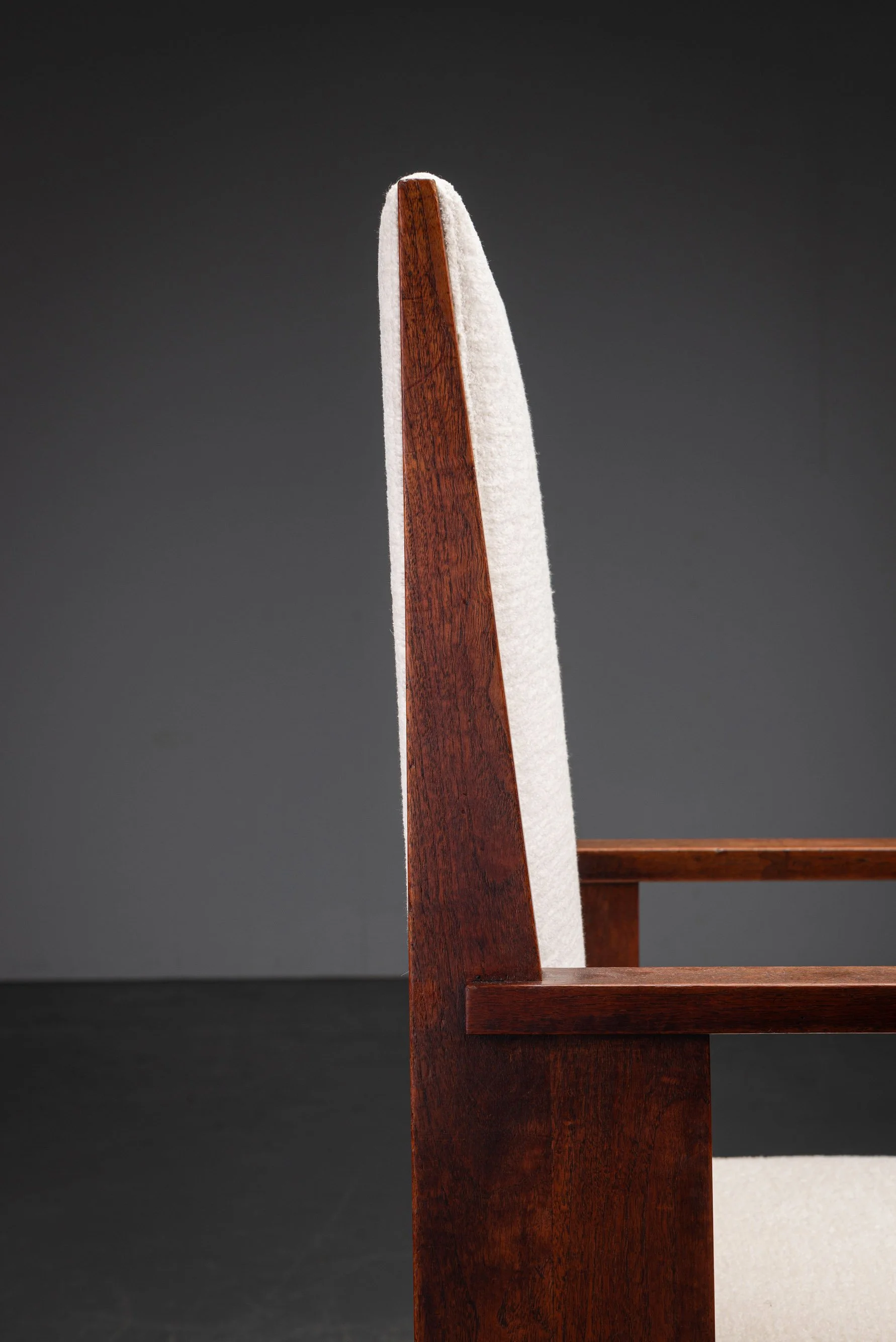 SE-652026140541+SE-652026141644-Rare-Haagse-School-Desk-Chair-by-Architect-H.-Wouda_SE-10122023205433-Rare-Haagse-School-Desk-Chair-by-Architect-H.-Wouda_10.jpg