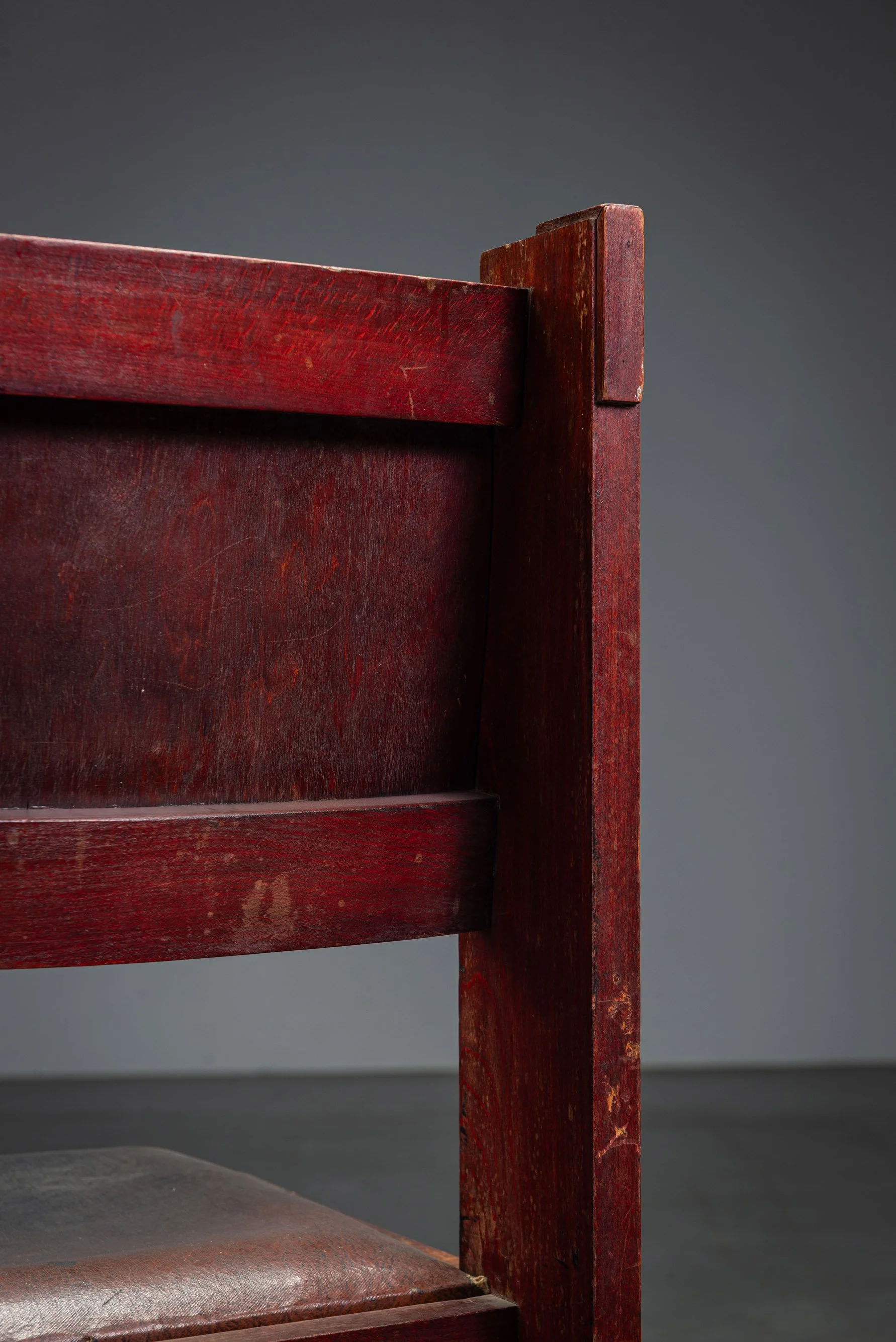 SE-201022170134-Art-Deco-Synagogue-Chair-Set_05.jpg