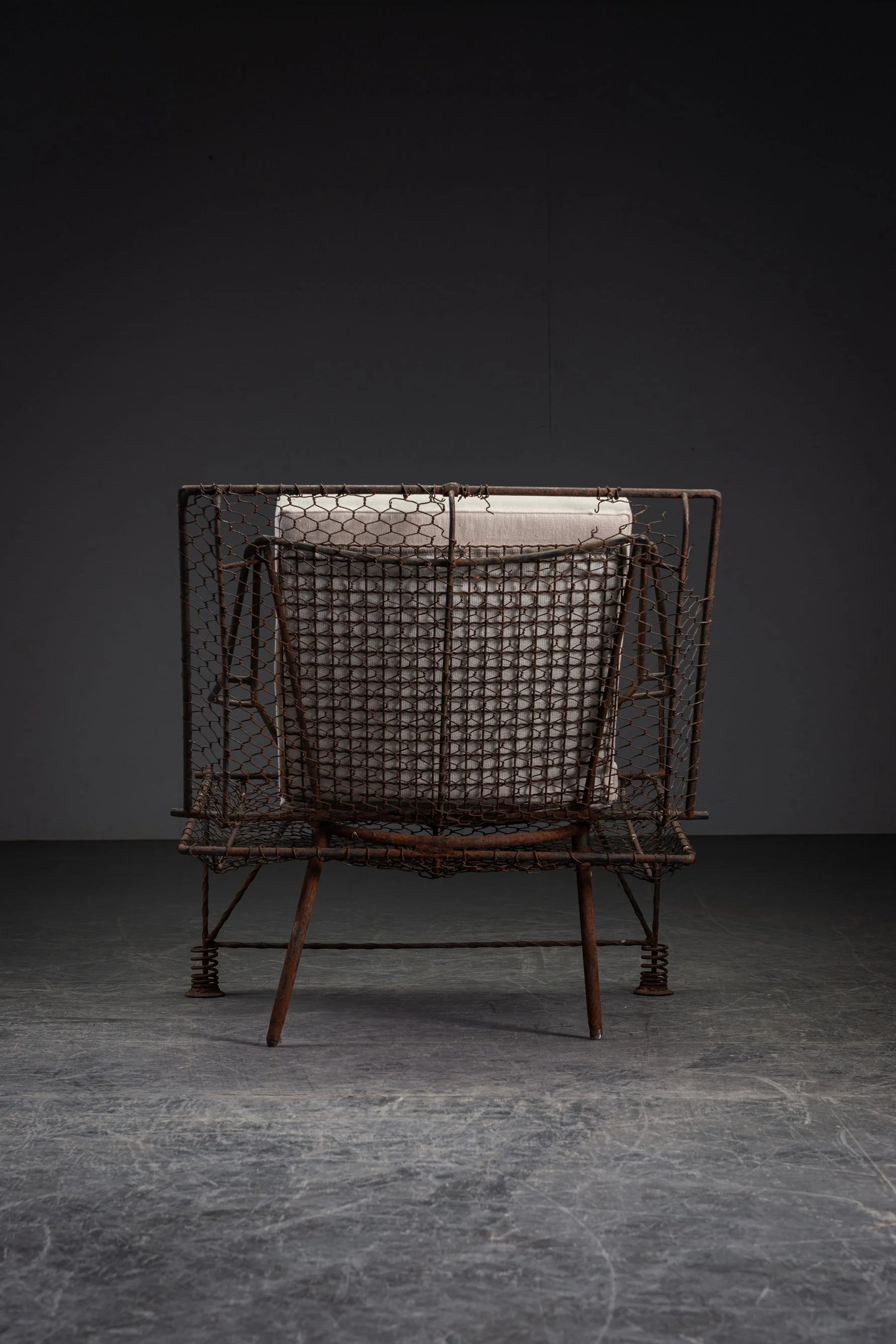 SE-1172023124457-Unique-Steam-Punk-Easy-Chair_09.jpg