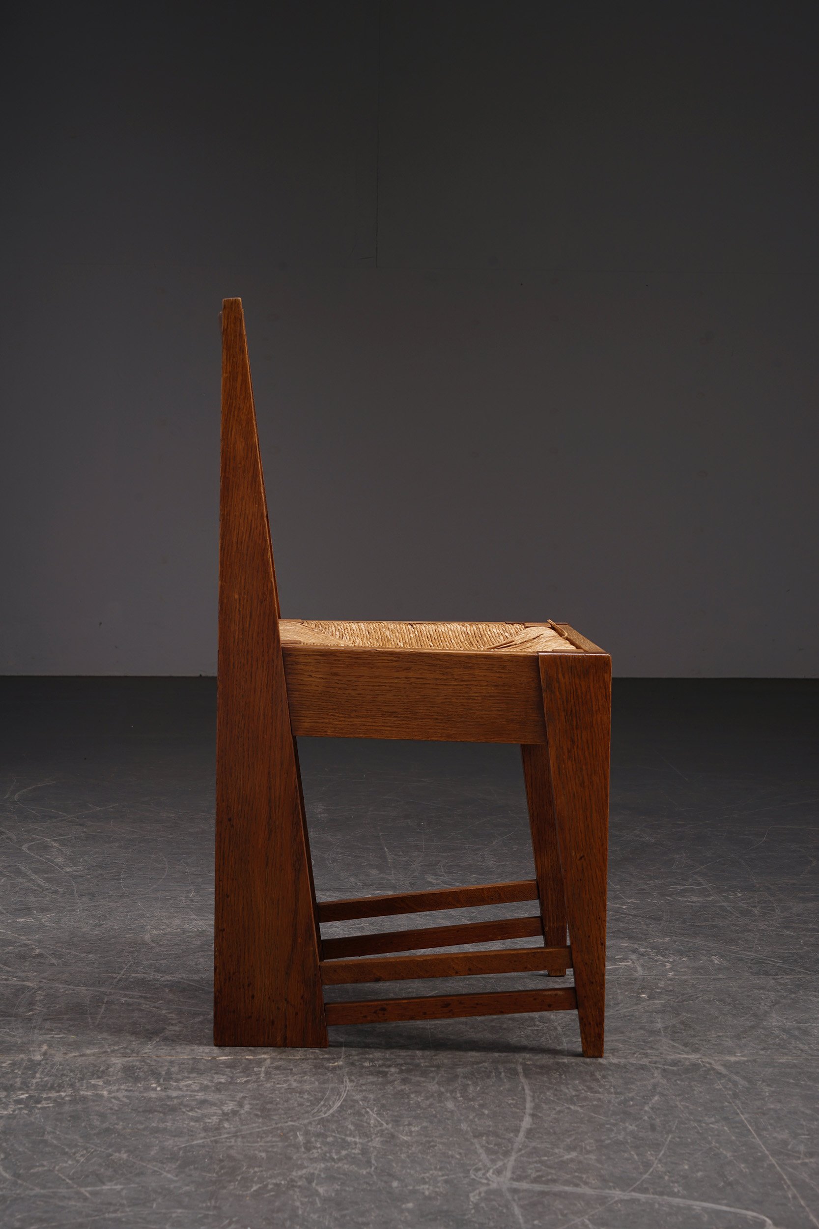 SE-30102024211844-1920s-Modernist-Accent-Chair_06.jpg