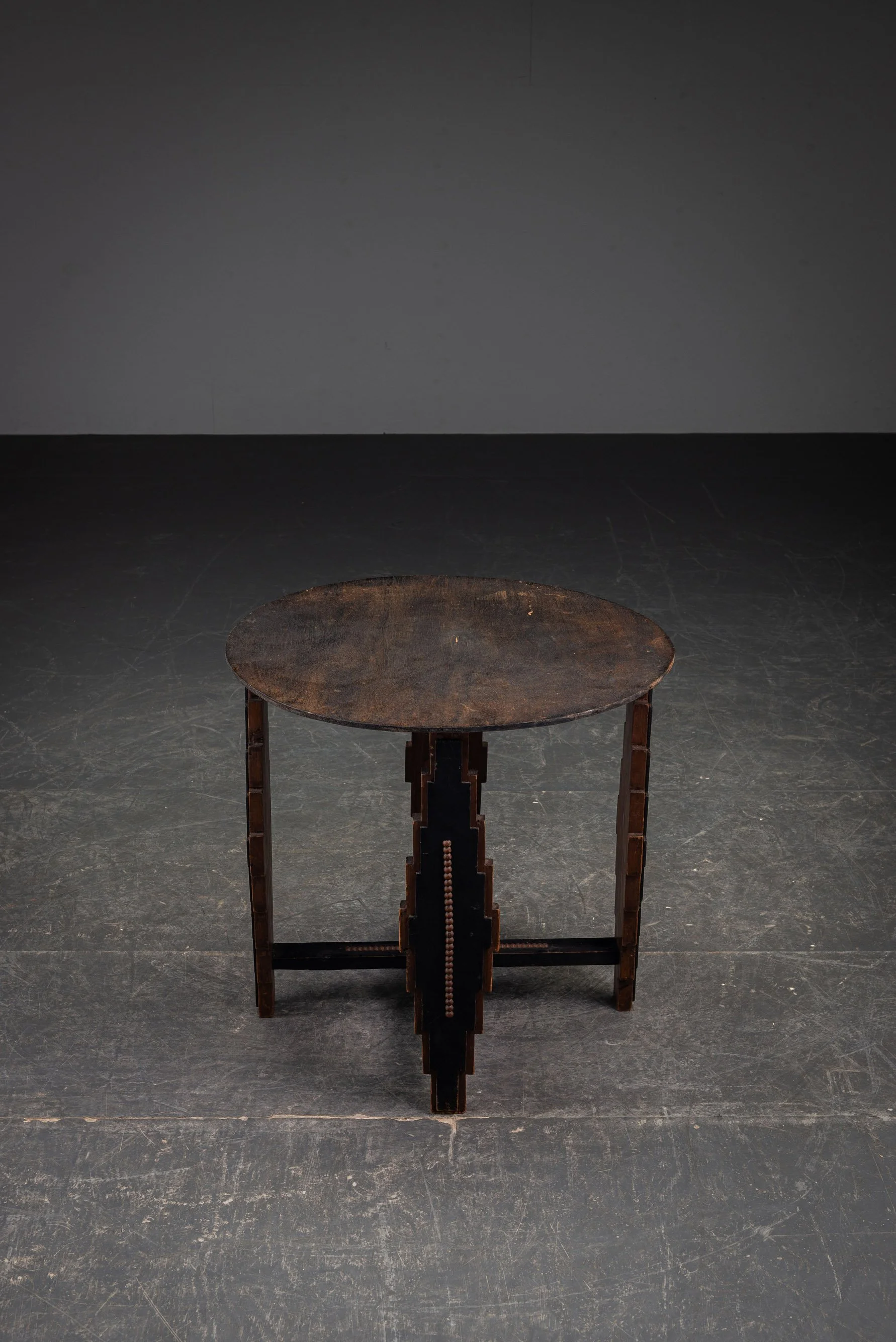 TA-632026140538-1930s-Art-Deco-Side-Table_07.jpg