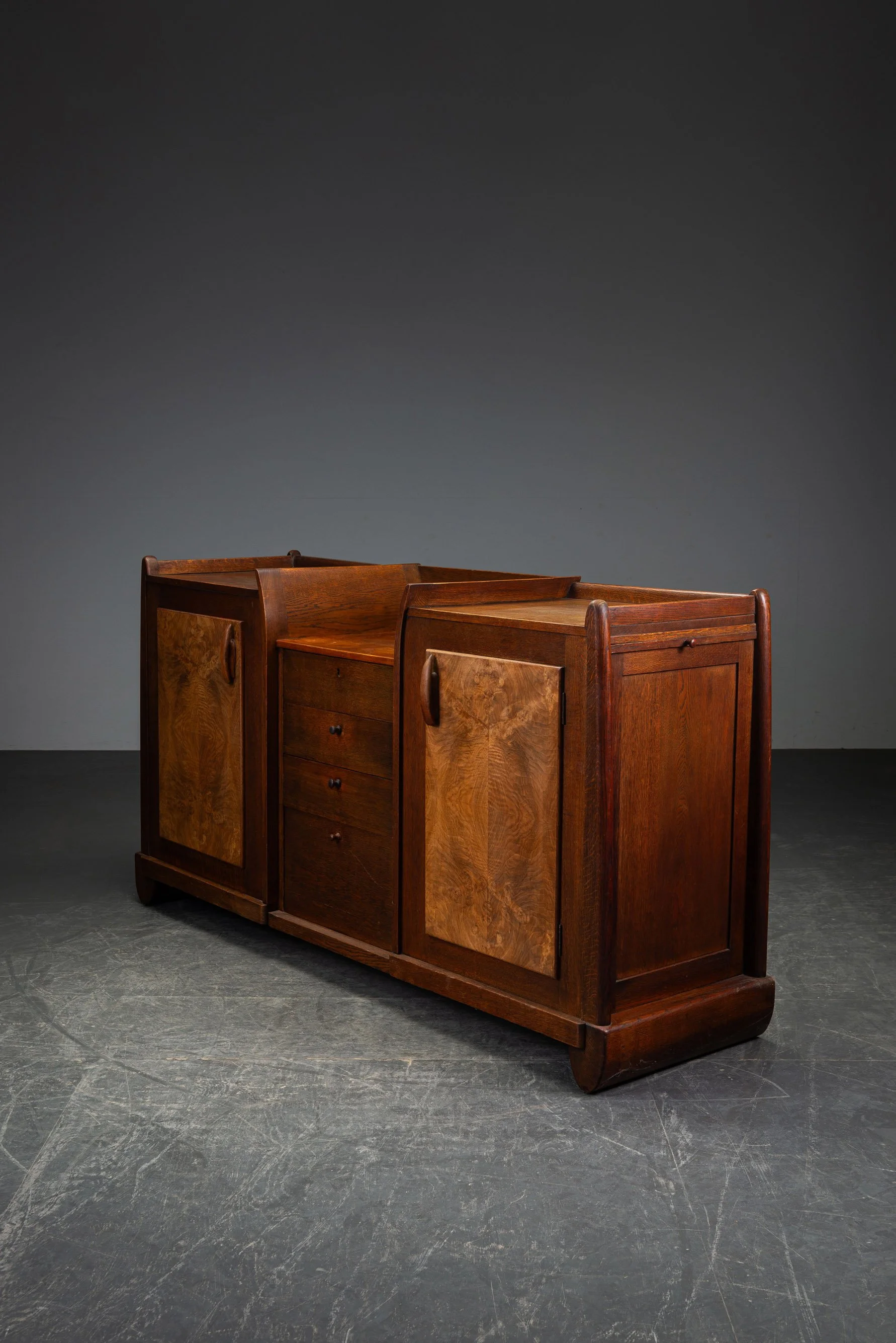 ST-1962024195902-Amsterdamse-School-Sideboard-by-Architect-Paul-Bromberg_08.jpg