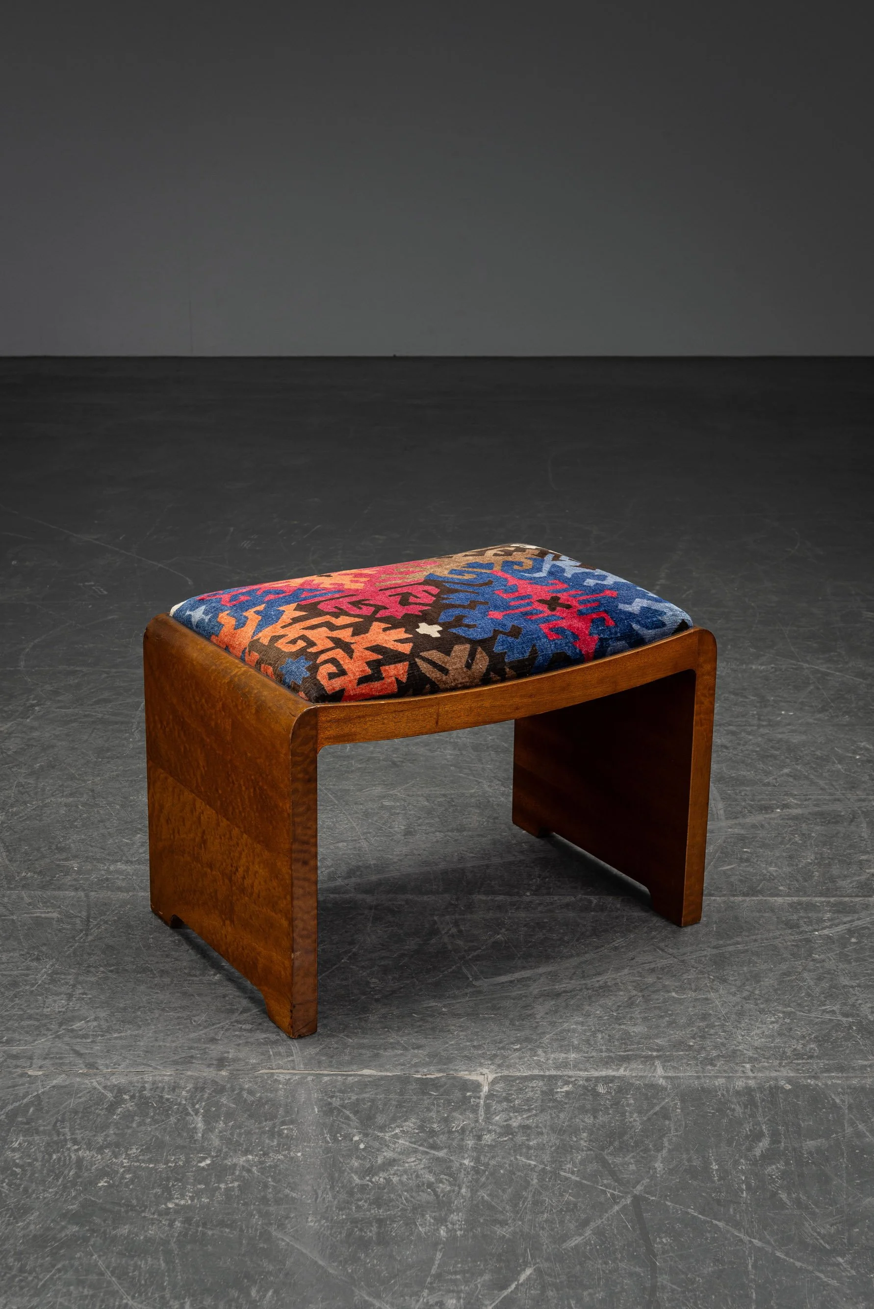 SE-2992026182427-1930s-Art-Deco-Stool_02.jpg