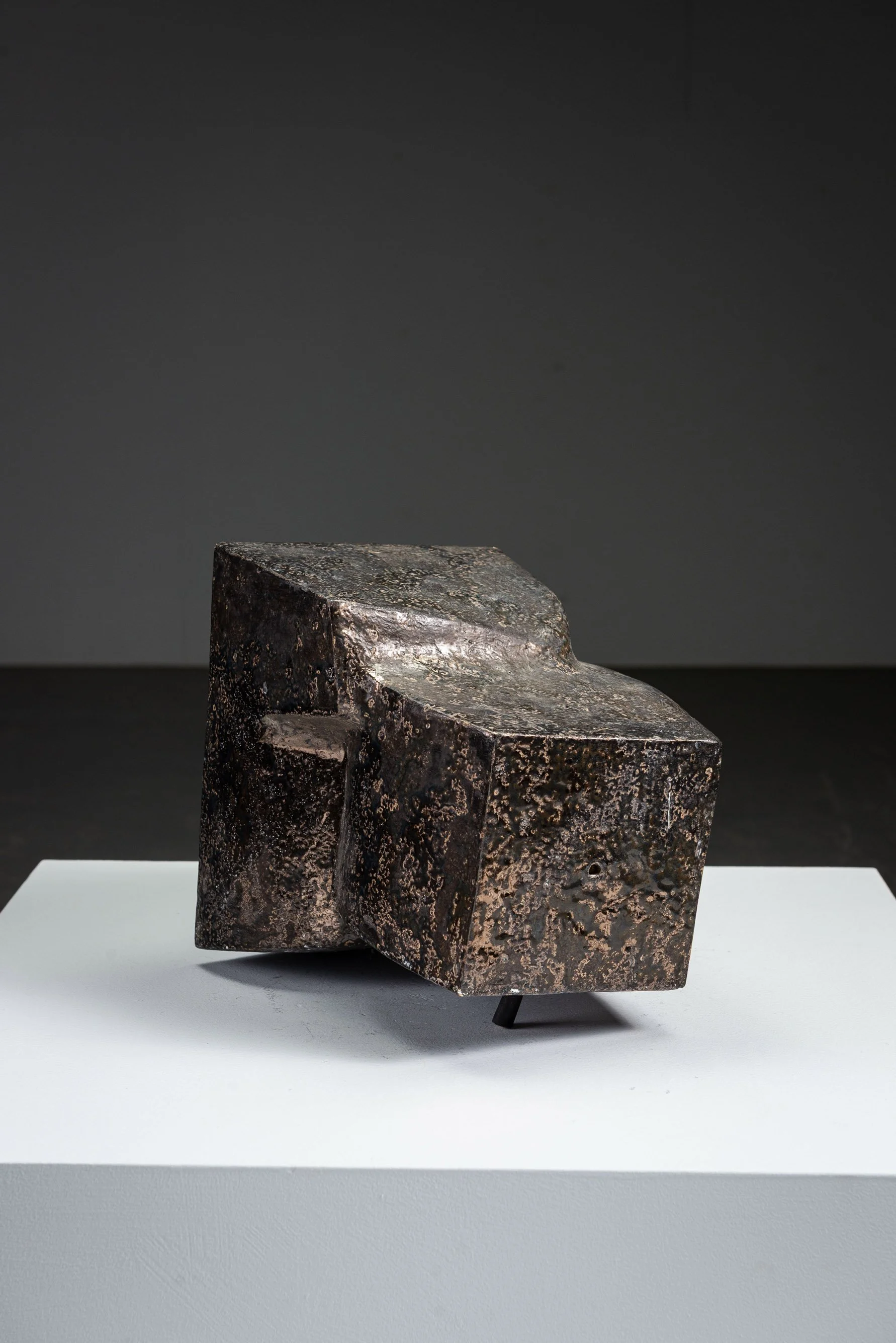 AR-1152026162929-Abstract-Sculpture-by-Cor-Dam-#29_05.jpg