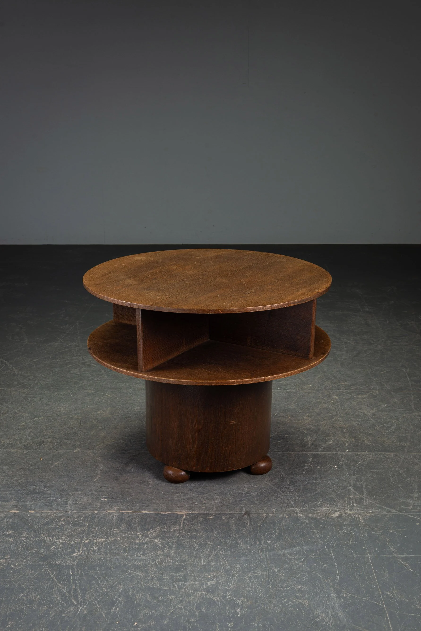 TA-1032026170118-1930s-Art-Deco-Side-Table_08.jpg