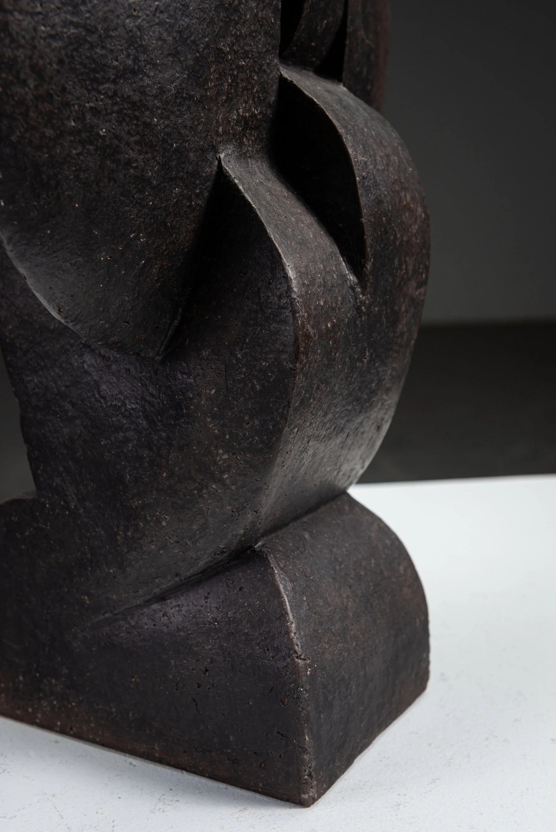 AR-1152026164738-Abstract-Sculpture-by-Cor-Dam-#39_10.jpg