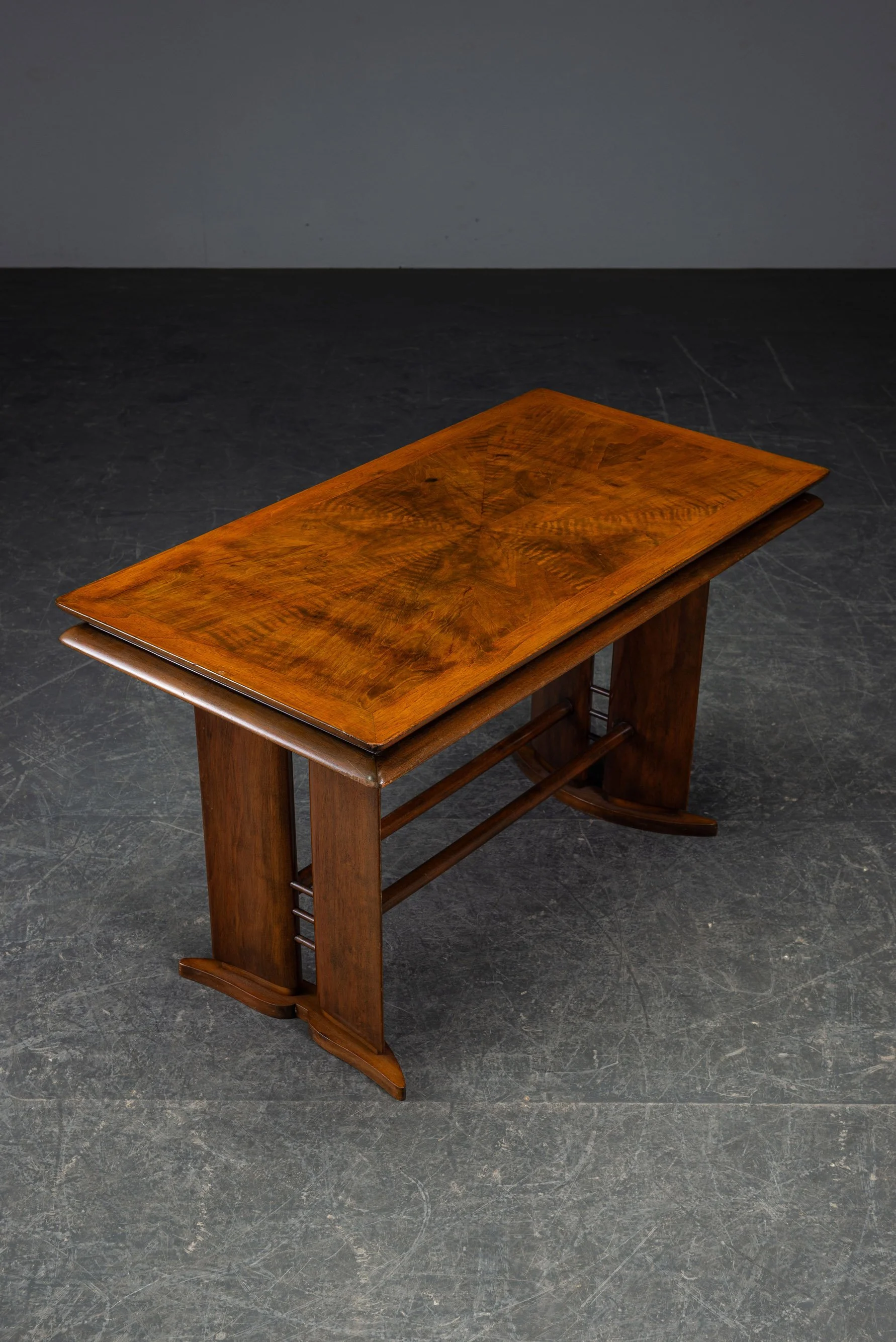 WEB RES TA-24112025154016- 1940s Art Deco Side Table_02.jpg