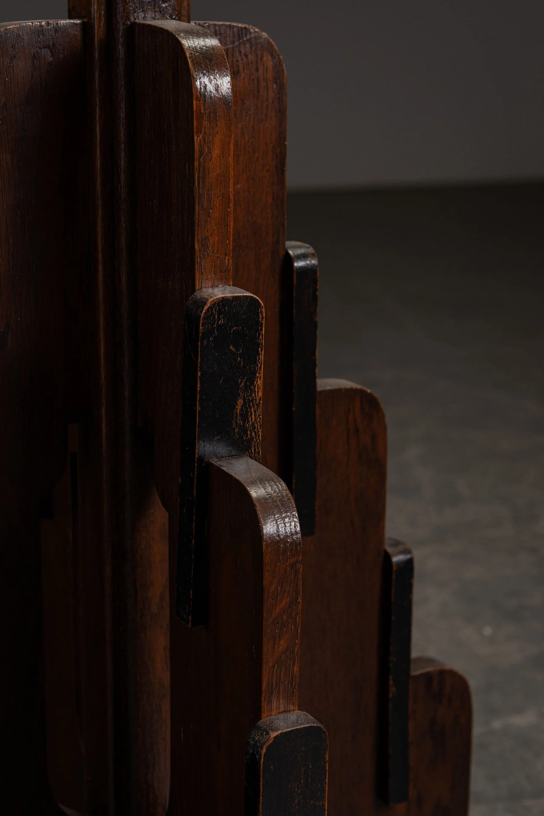 LI-2082024161812-1920s-Amsterdamse-School-Standing-Lamp_11.jpg