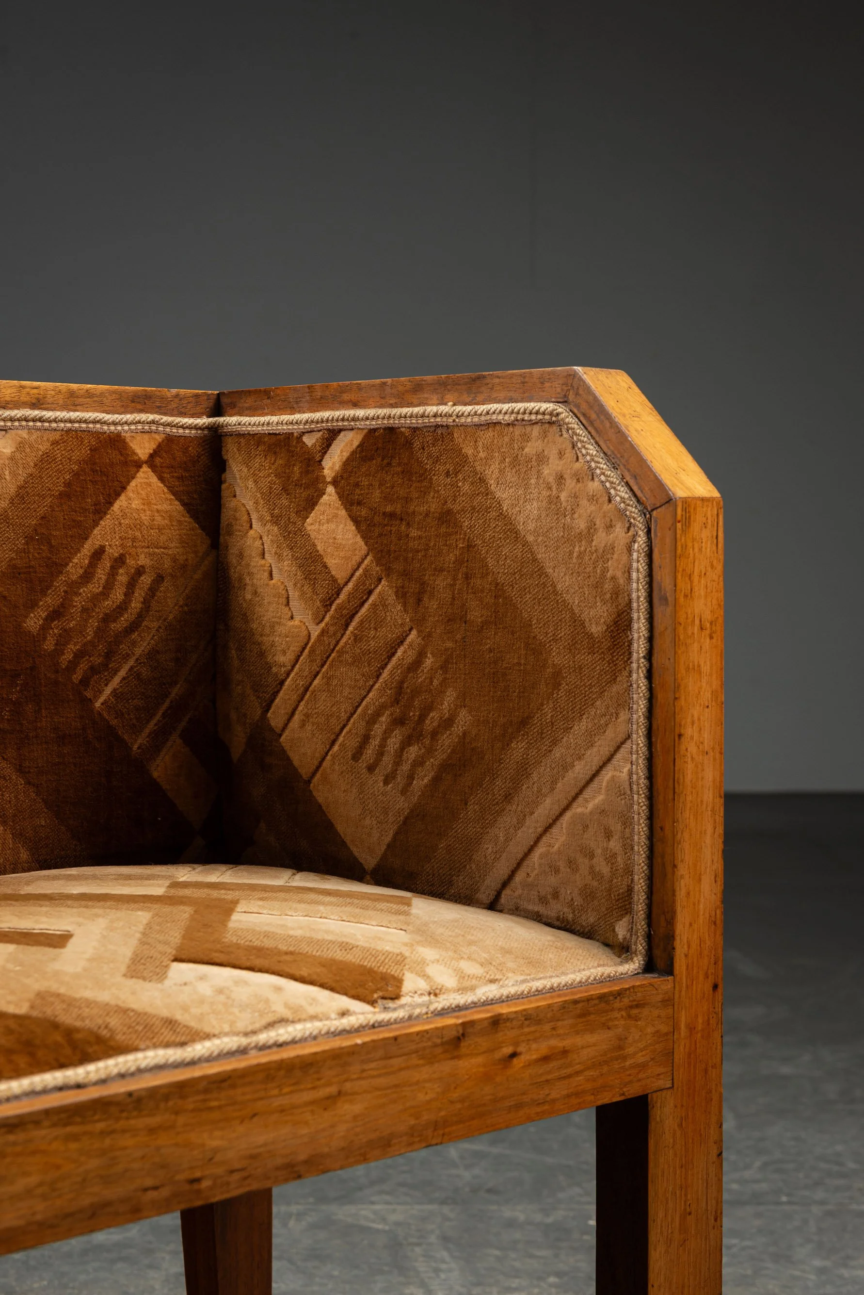 SE-2942026104412-1930s-Art-Deco-Accent-Chair_09.jpg