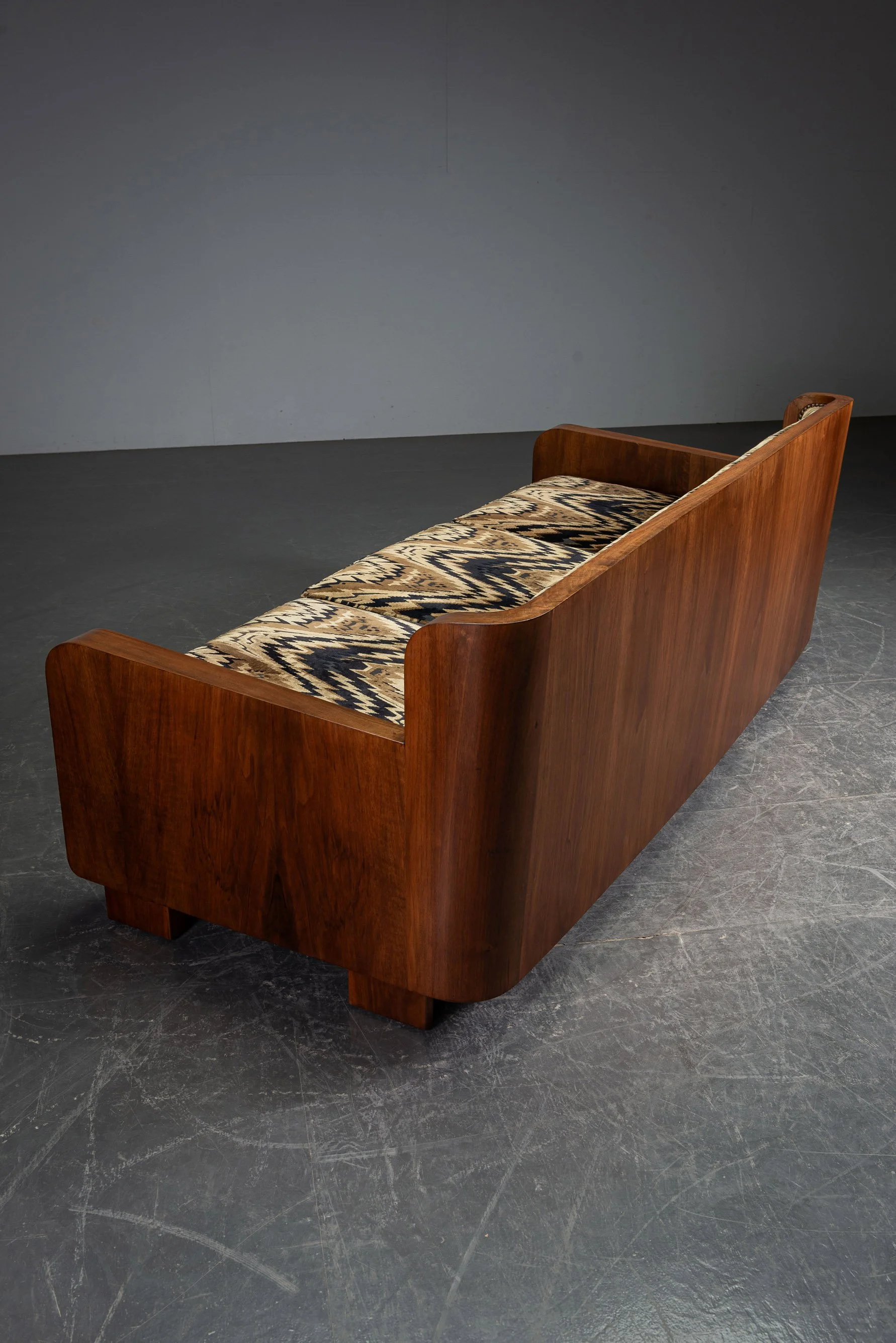 SE-1252025155534-Pander-Art-Deco-Sofa-by-Fer-Semey_05.jpg
