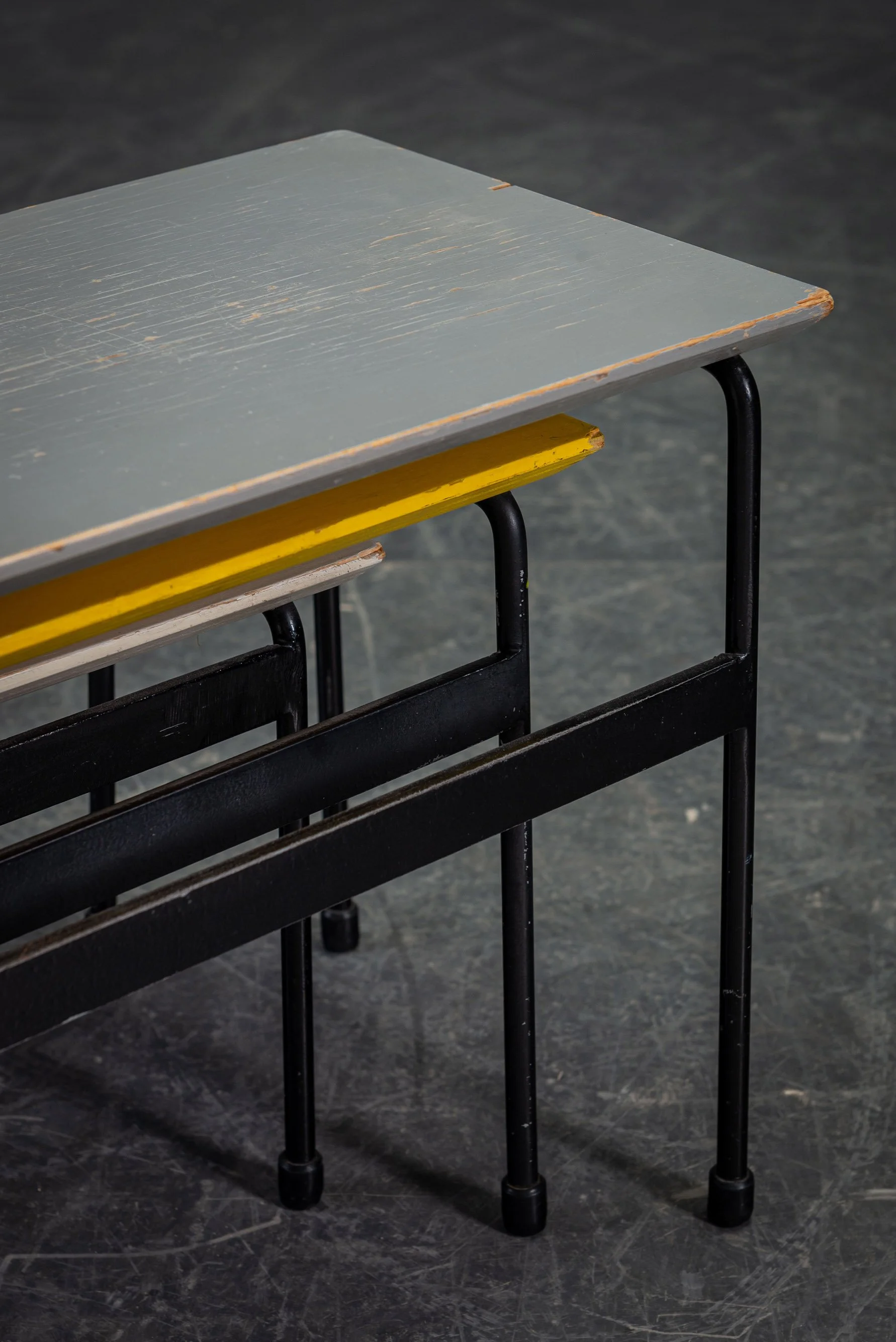 TA-2972025182925-Minimalist-'Twello'-Nesting-Tables-by-Martin-Visser_09.jpg