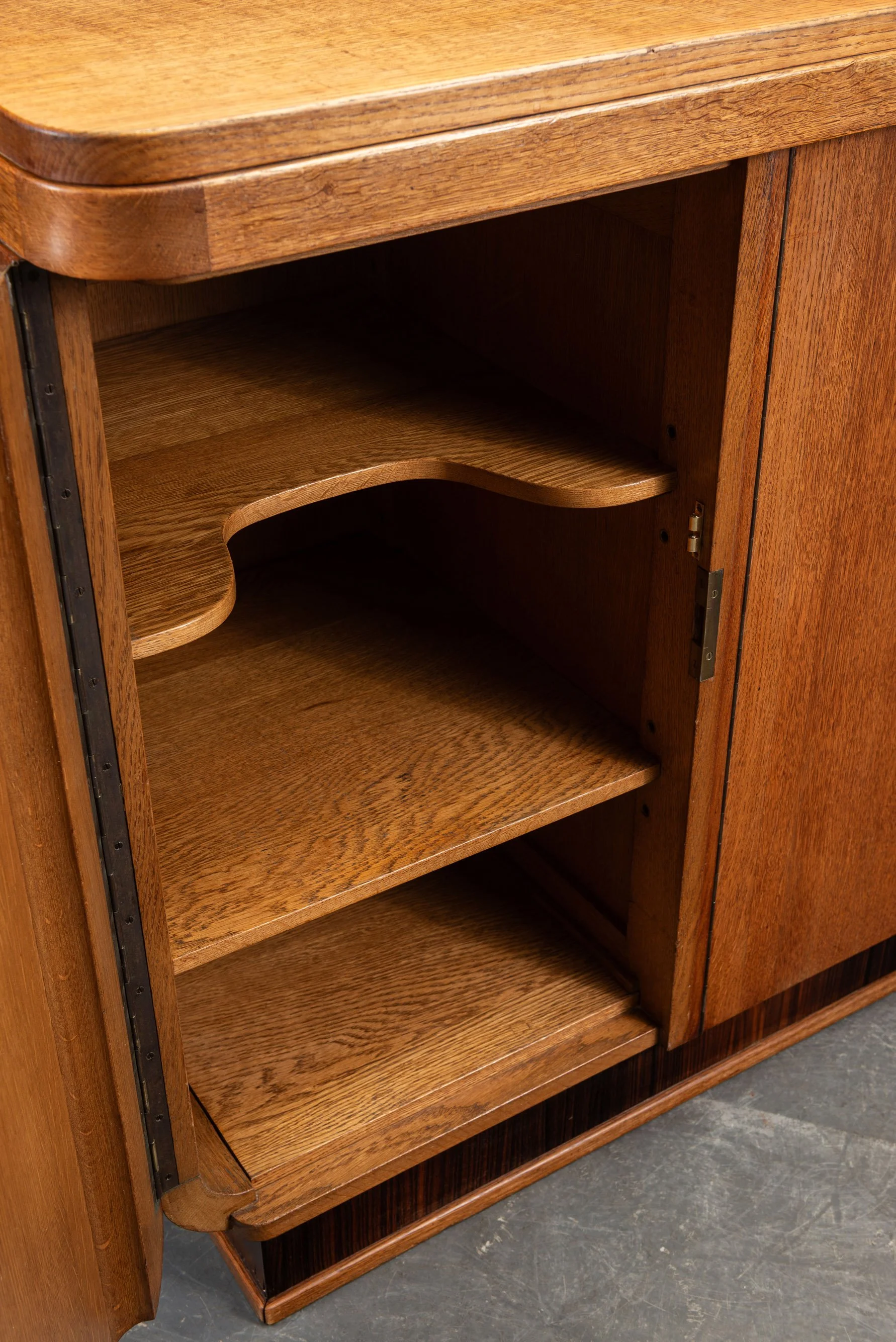 ST-2872026153534-1930s-Art-Deco-Sideboard_05.jpg