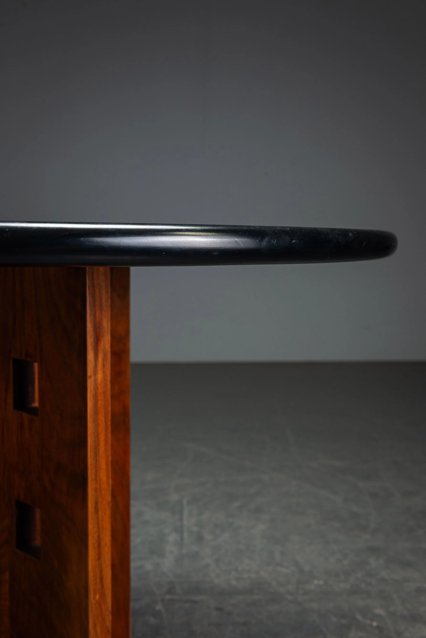 WEB RES TA-17112025123158 - 1980s Art Deco Side Table_12.jpg