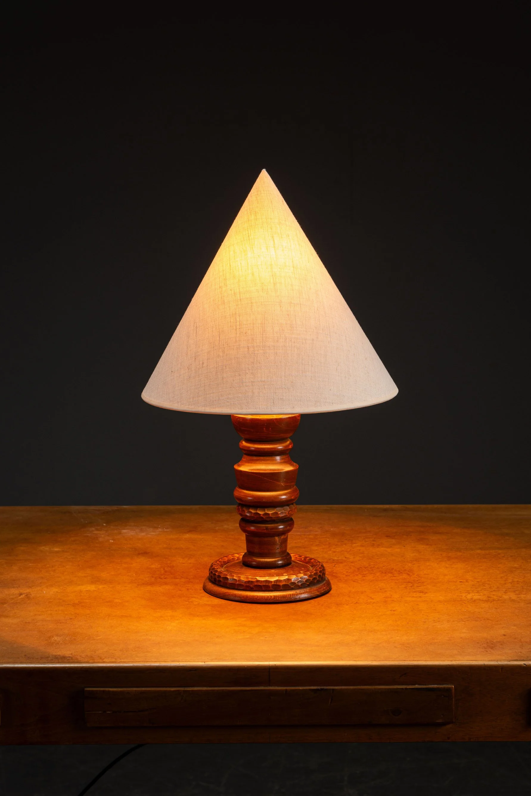 WEB RES LI-1842024155624 - 1940s Decorative Table Lamp_08.jpg