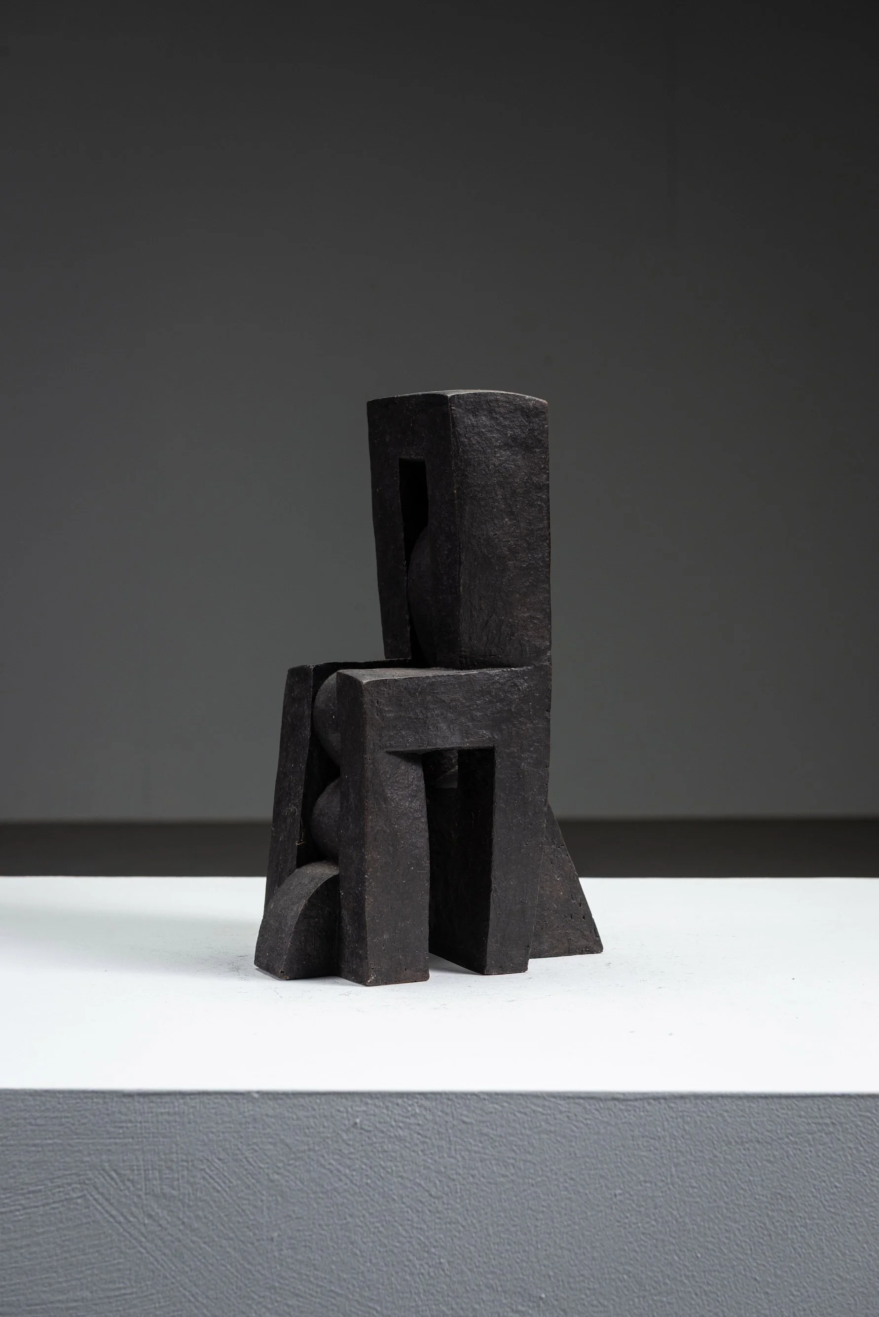 AR-1152026165708-Abstract-Sculpture-by-Cor-Dam-#45_04.jpg