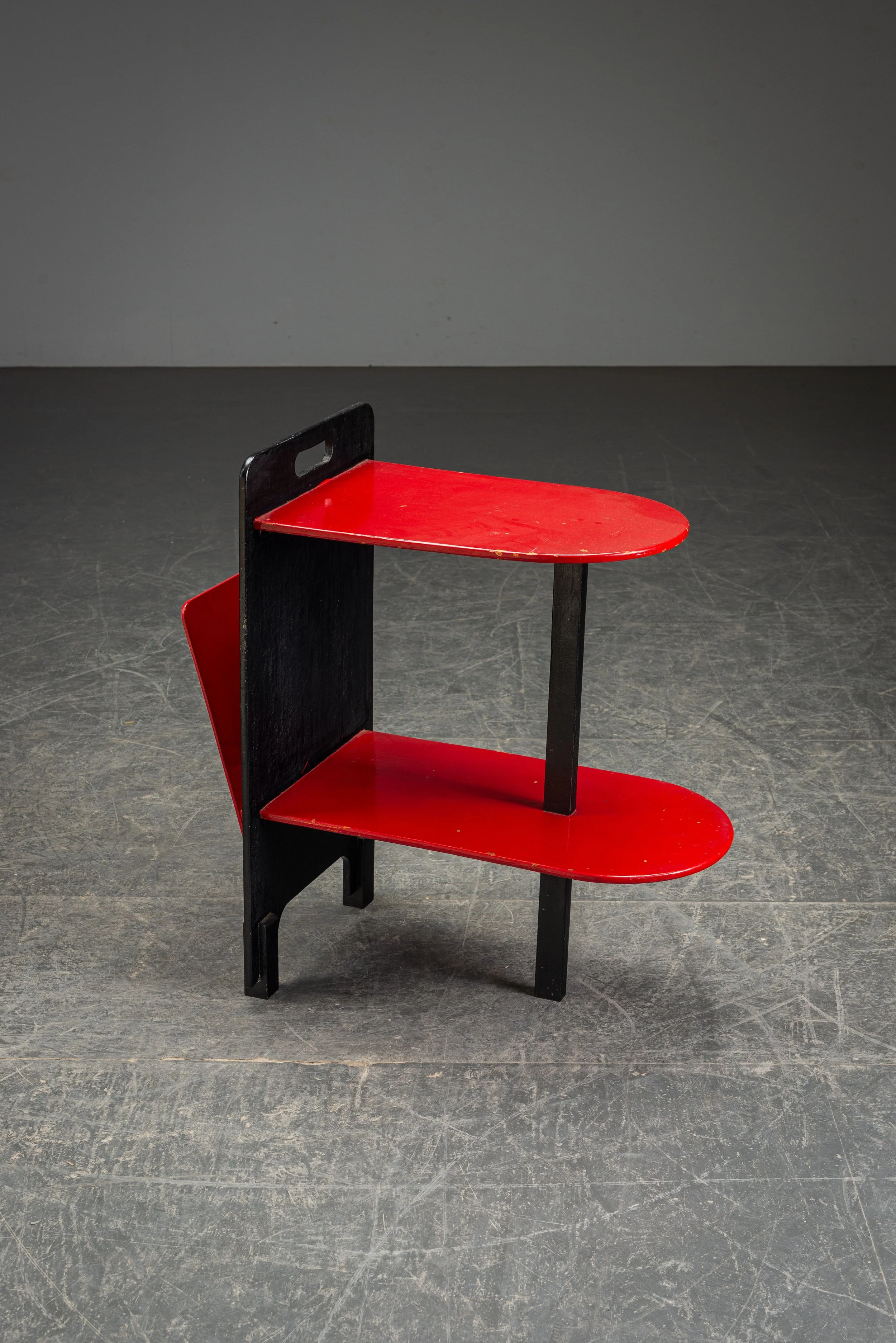TA-3062025140724-1930s-Modernist-Metz-&-Co.-Side-Table_02.jpg