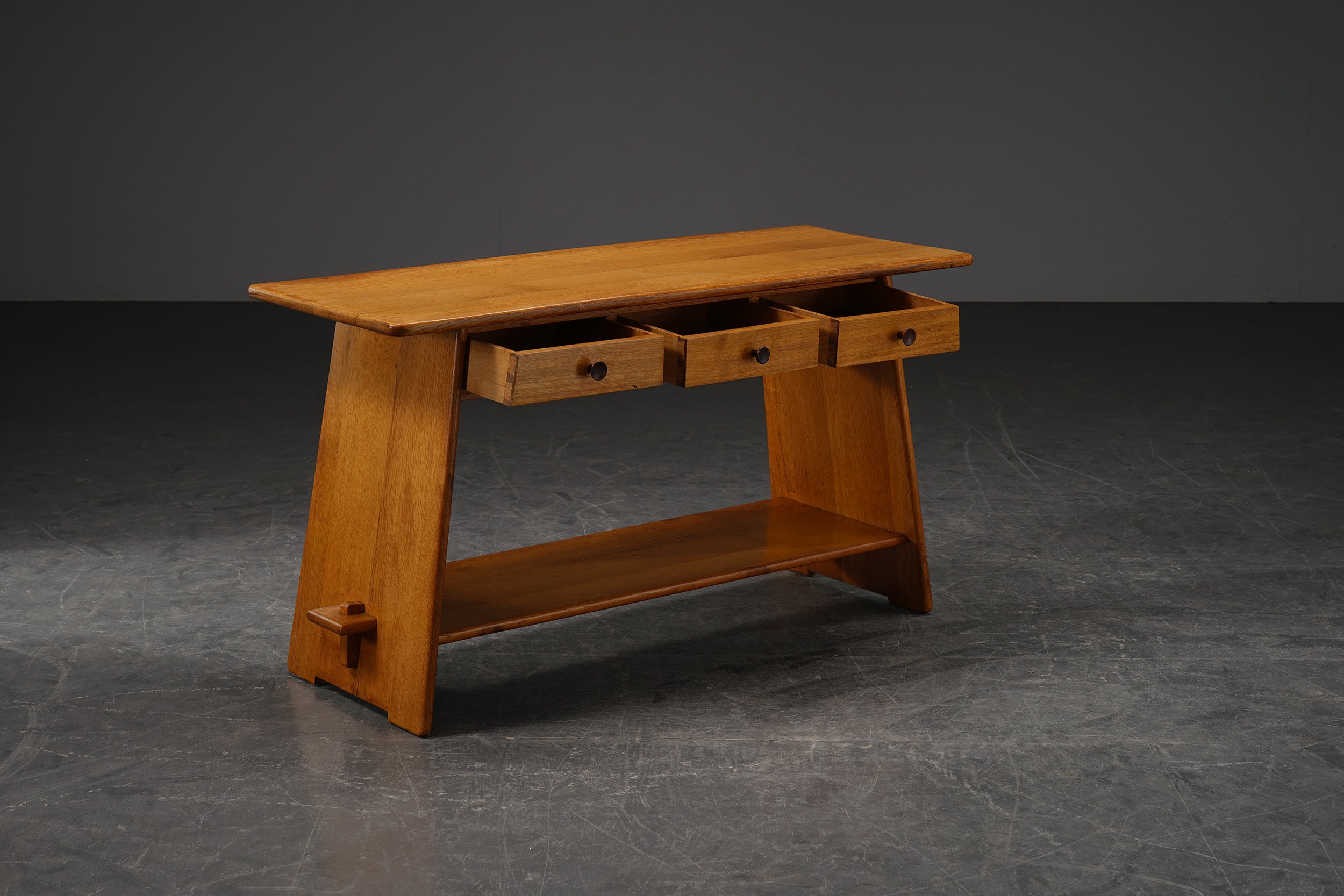 TA-27112024213711-1940s-Reconstruction-Console-Table_15.jpg