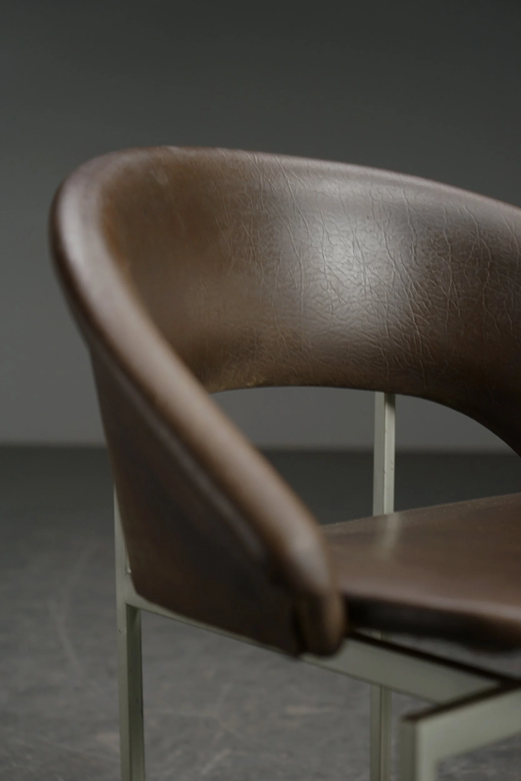 SE-2362026120906-1960s-Rare-'Meander'-Dining-Chair-Quartet_13.jpg