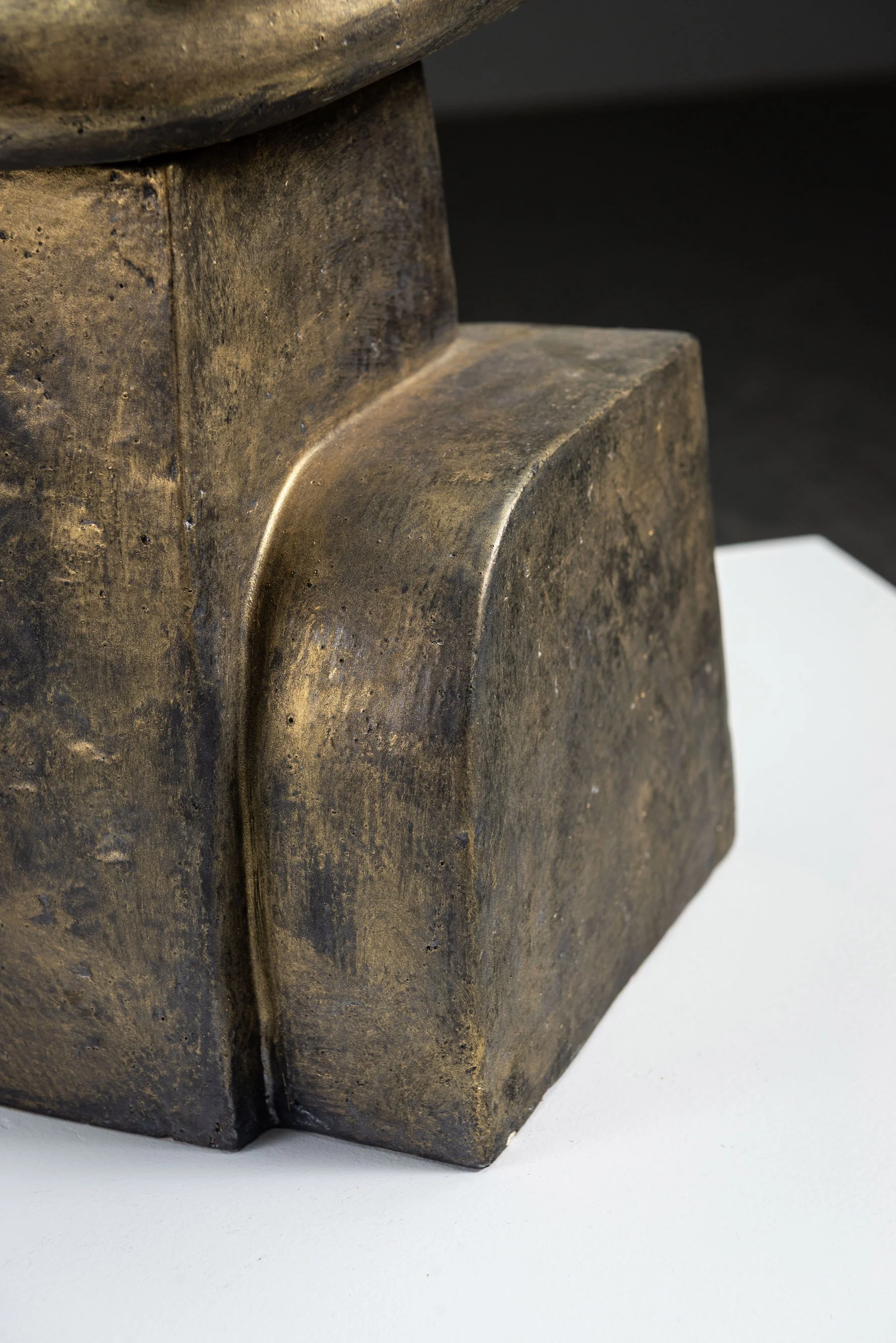 AR-1152026105113-Abstract-Sculpture-by-Cor-Dam-#2_12.jpg