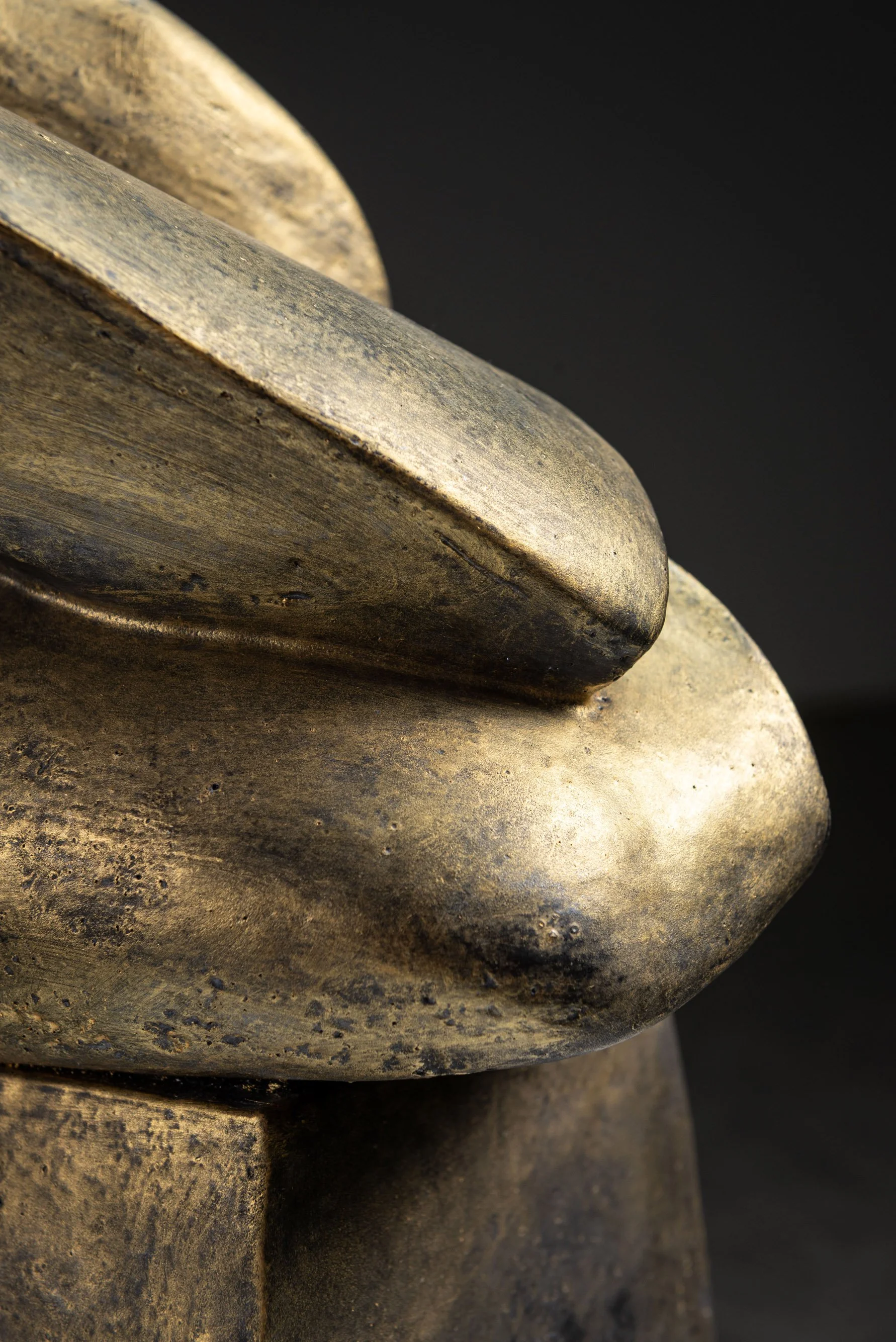 AR-1152026105113-Abstract-Sculpture-by-Cor-Dam-#2_09.jpg