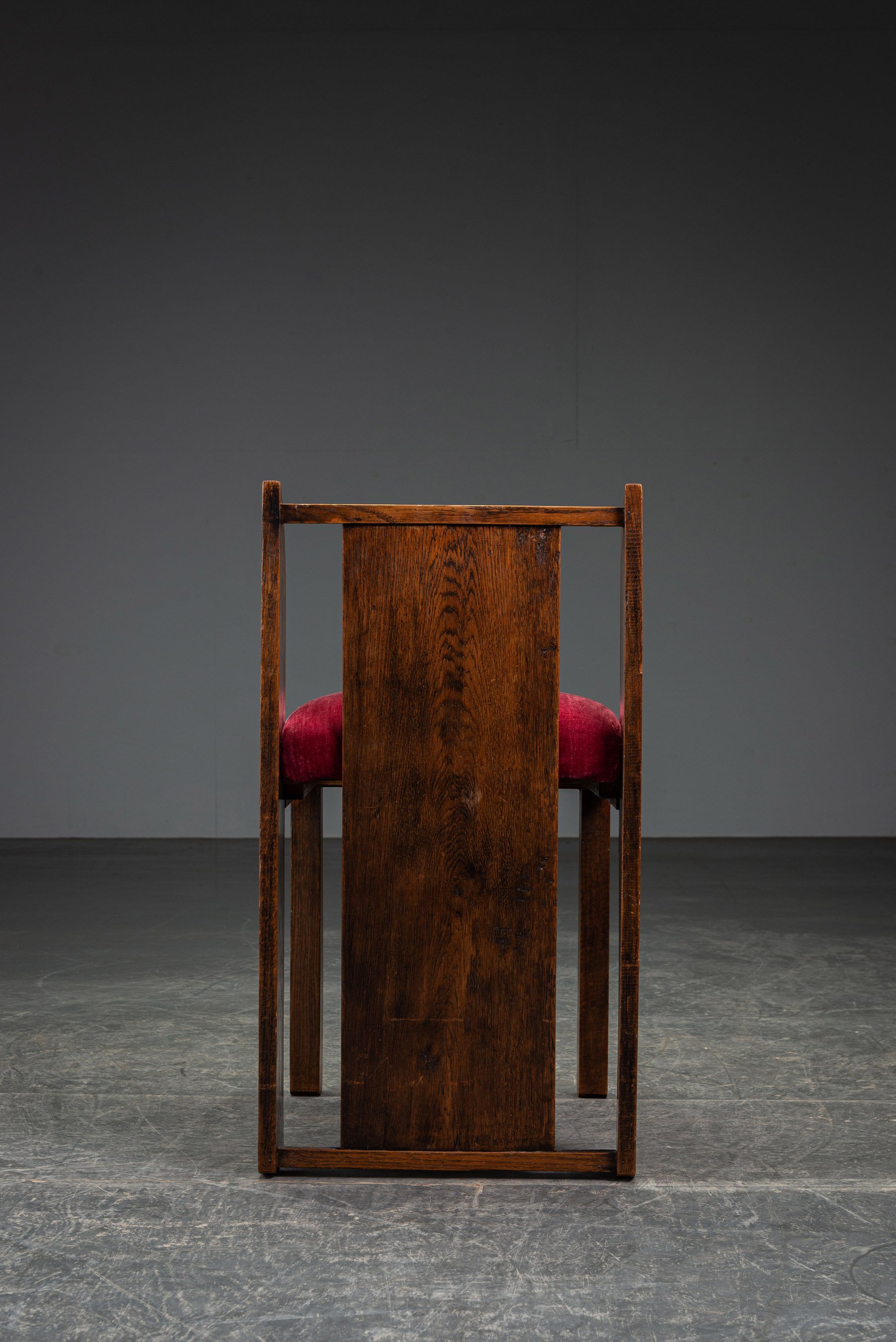 SE-1862026130936-1930s-Amsterdamse-School-Accent-Chair_10.jpg
