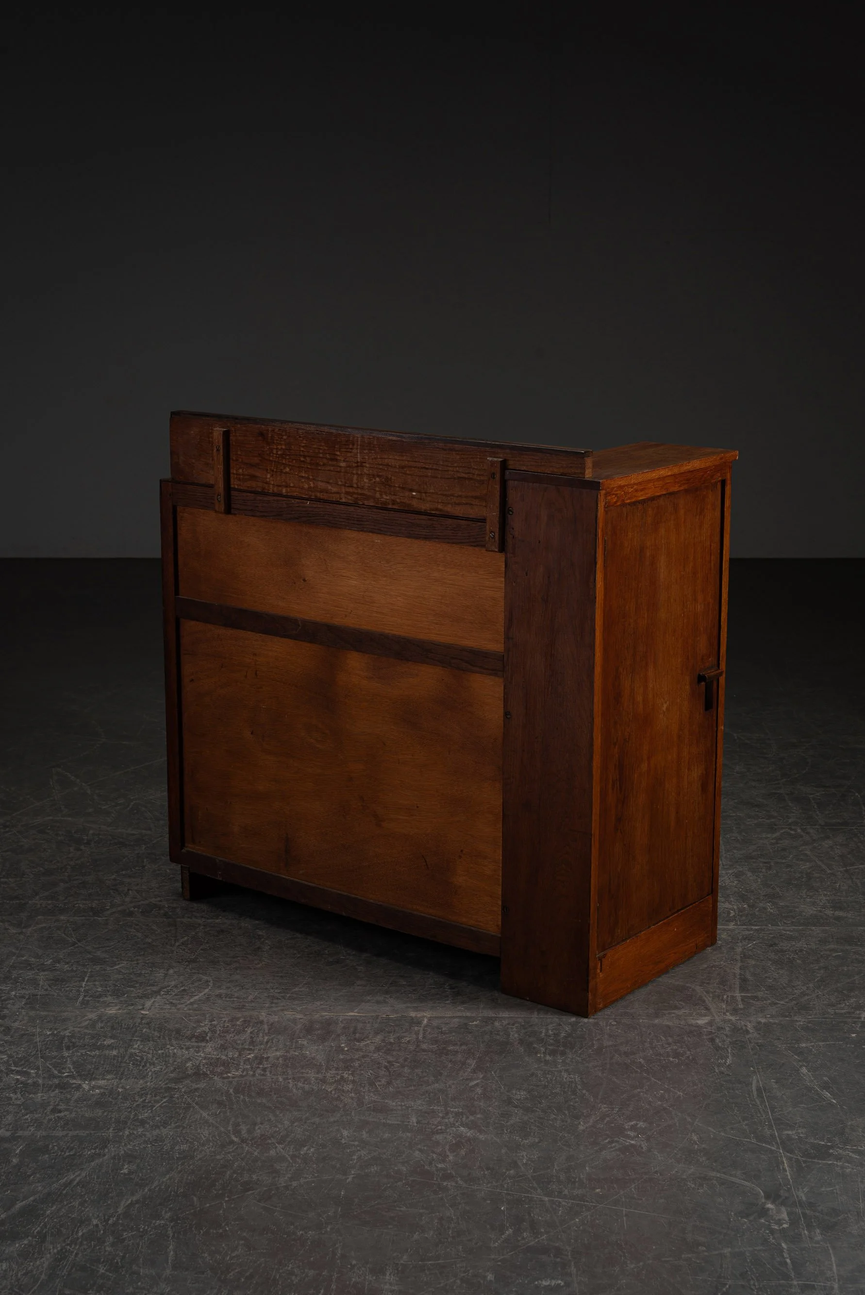 ST-2852024214351-1920s-Haagse-School-Cabinet_08.jpg