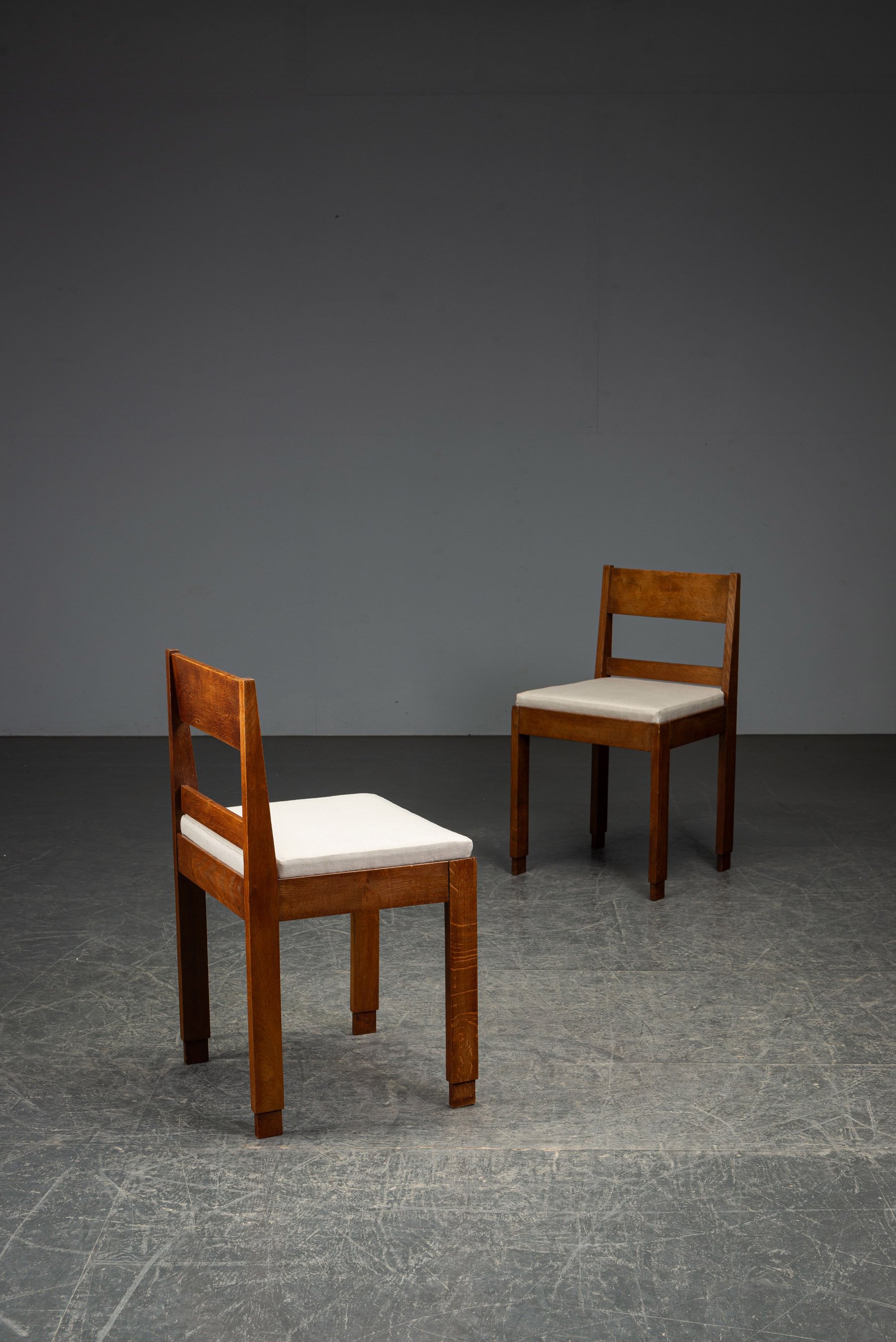 SE-1722026135405-1920s-Haagse-School-Side-Chairs_06.jpg