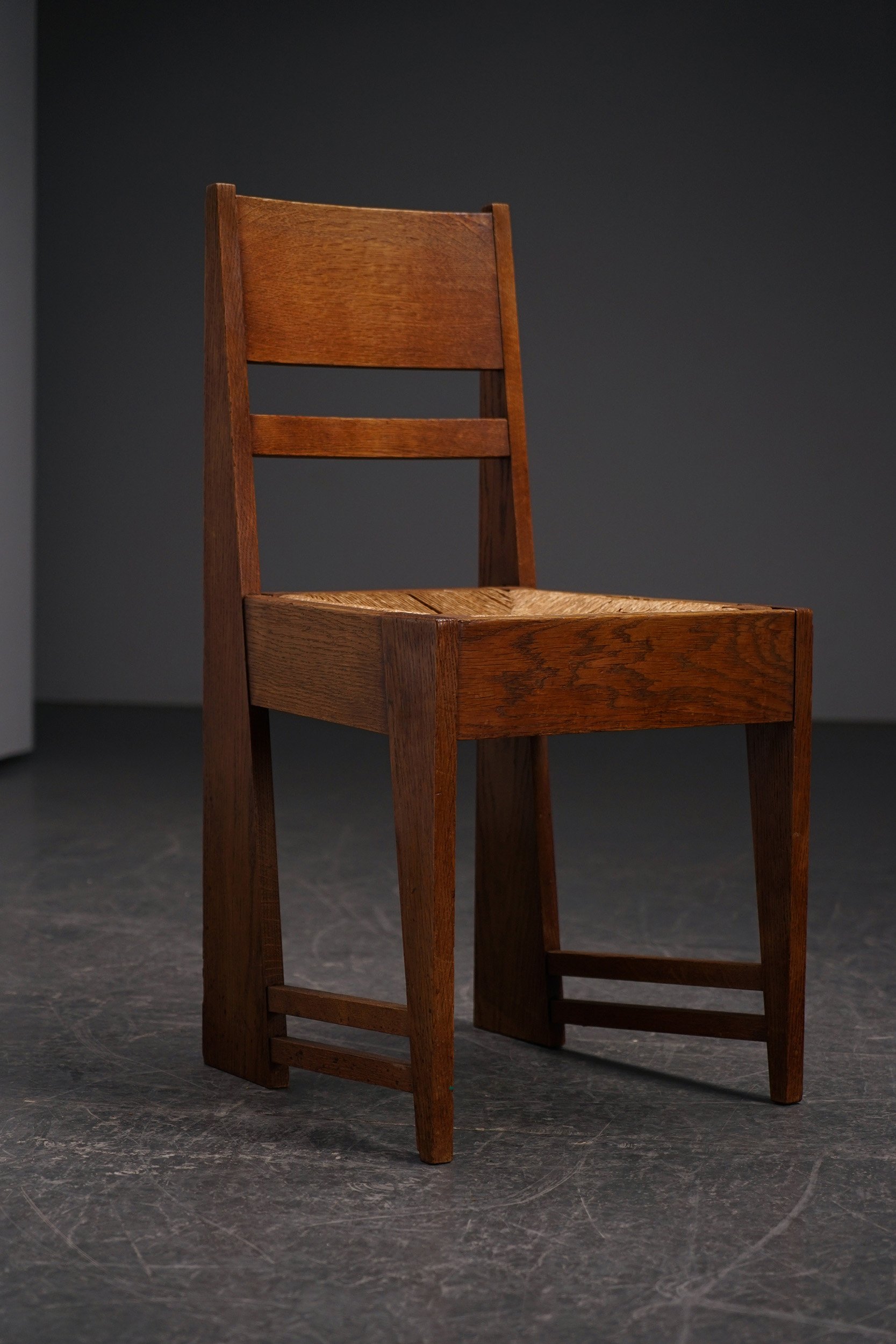 SE-30102024211844-1920s-Modernist-Accent-Chair_07.jpg