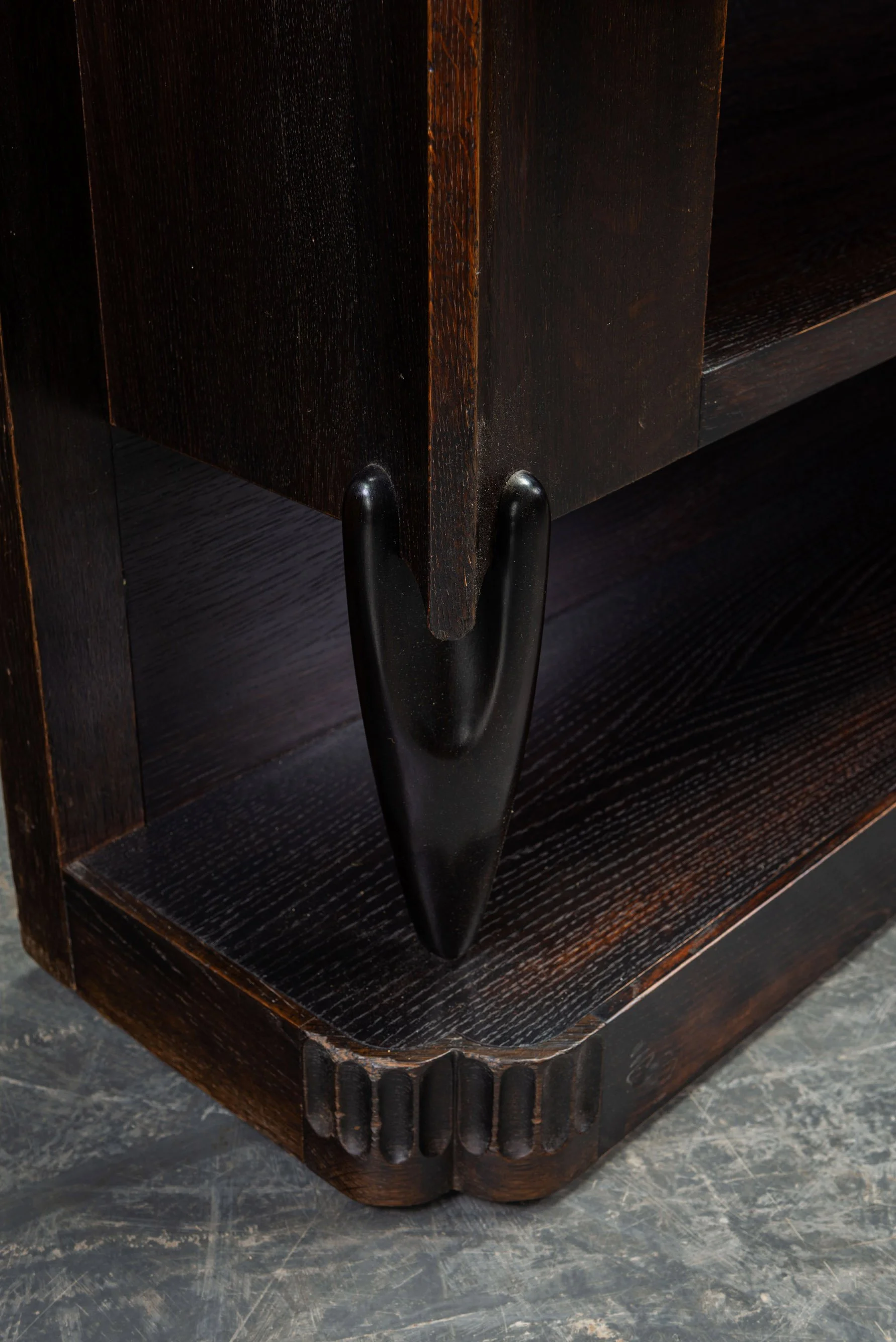 ST-1862026130213-1920s-Amsterdamse-School-Sideboard-by-Architect-Piet-Kramer_12.jpg