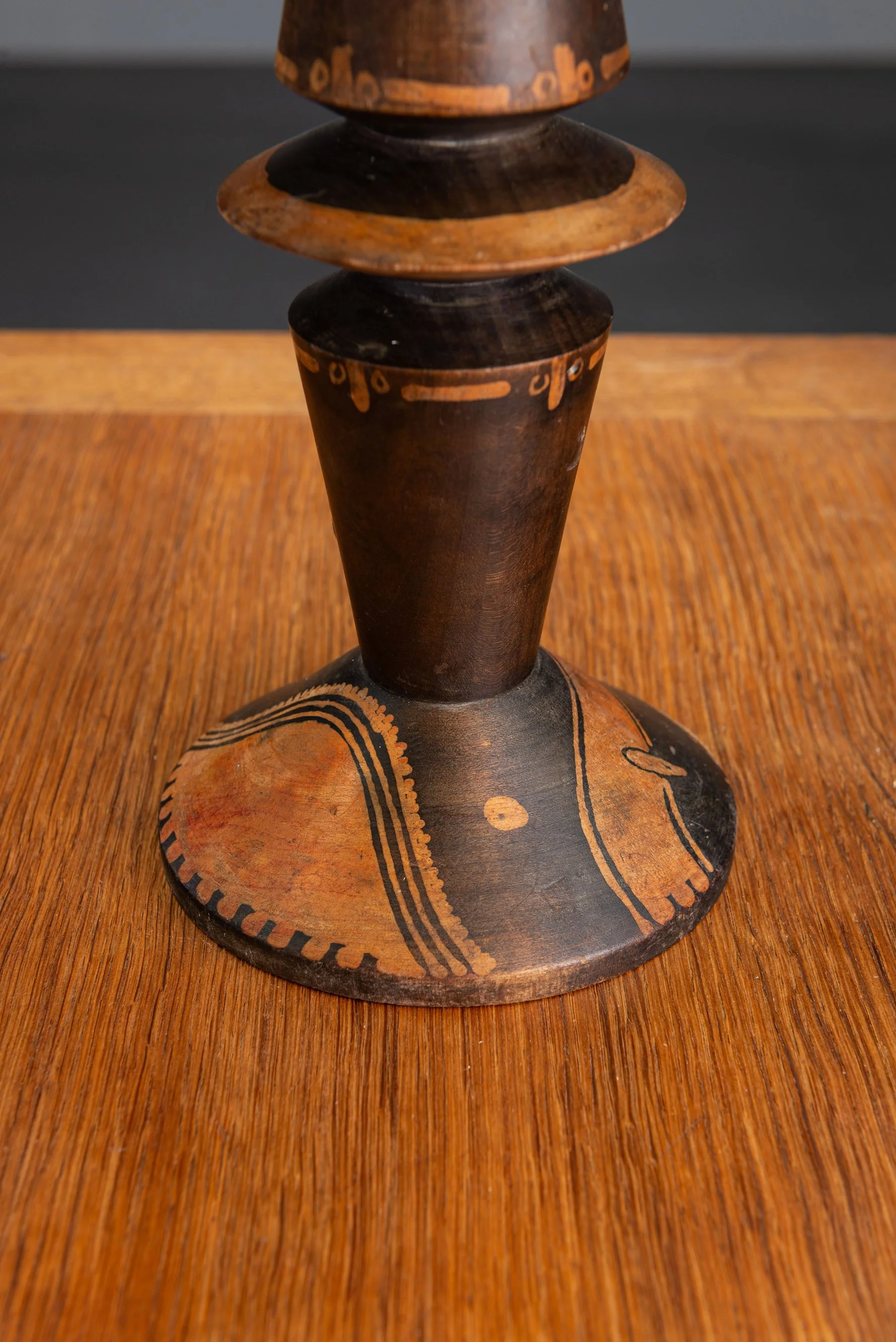LI-232026173257-1920s-Amsterdamse-School-Table-Lamp_09.jpg