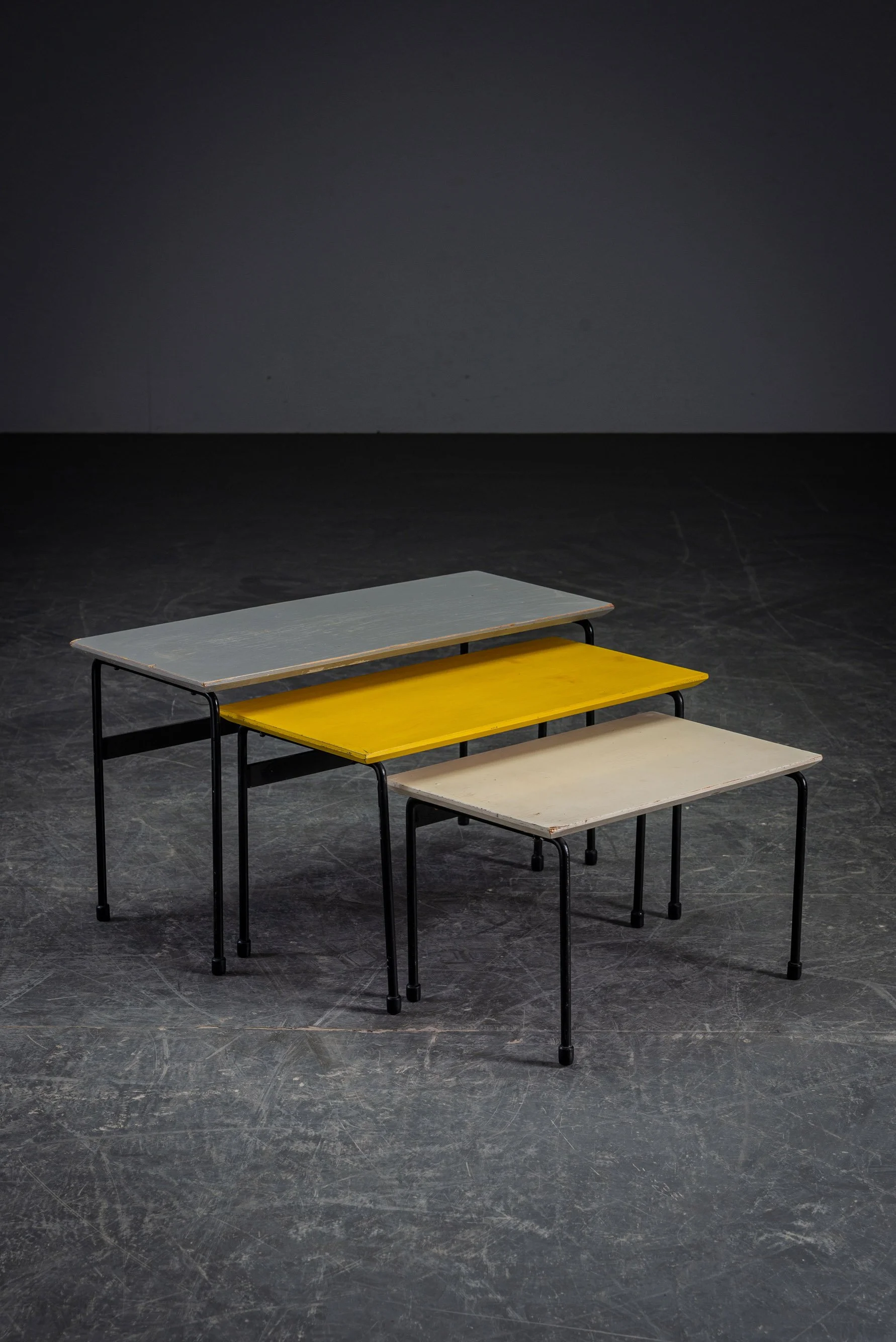 TA-2972025182925-Minimalist-'Twello'-Nesting-Tables-by-Martin-Visser_01.jpg