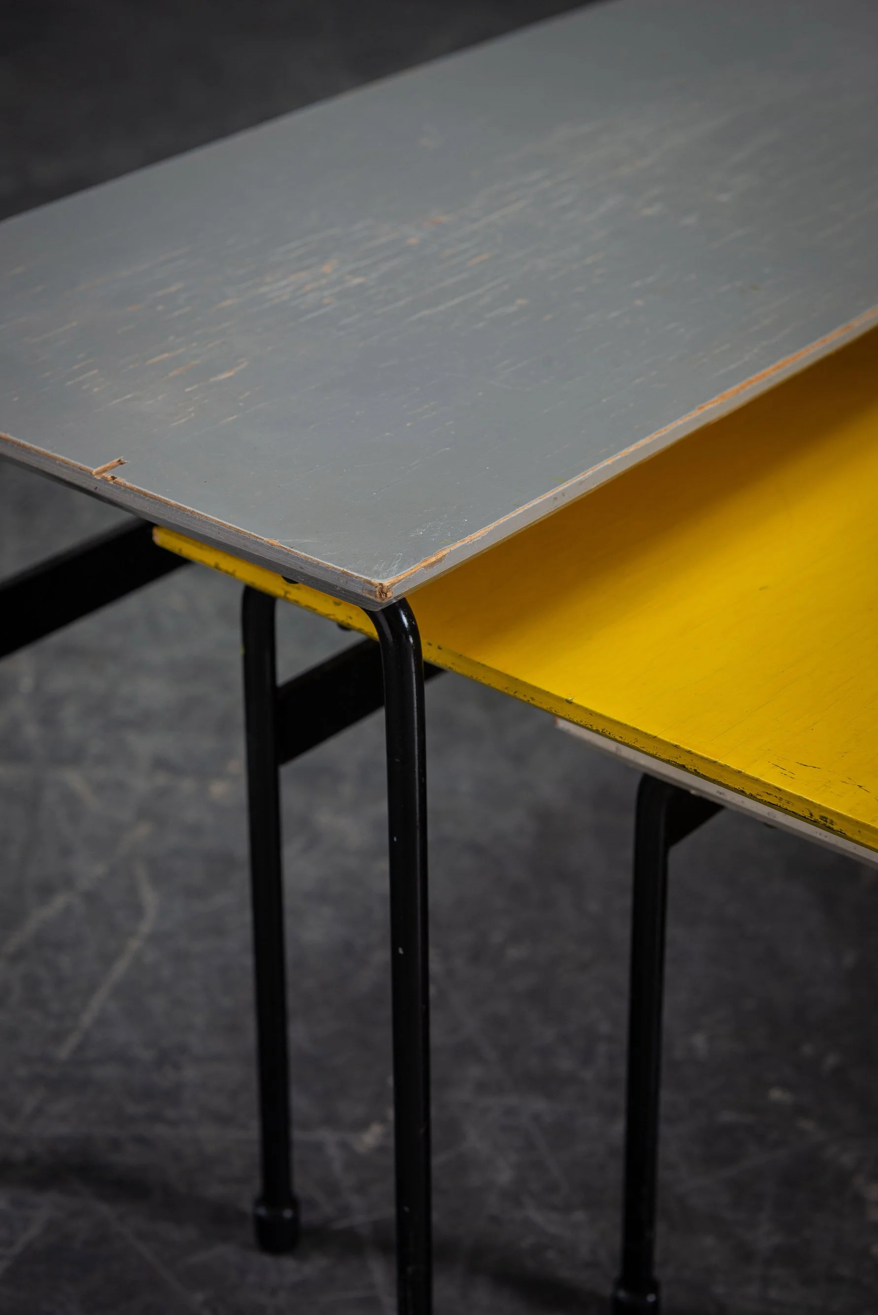 TA-2972025182925-Minimalist-'Twello'-Nesting-Tables-by-Martin-Visser_10.jpg