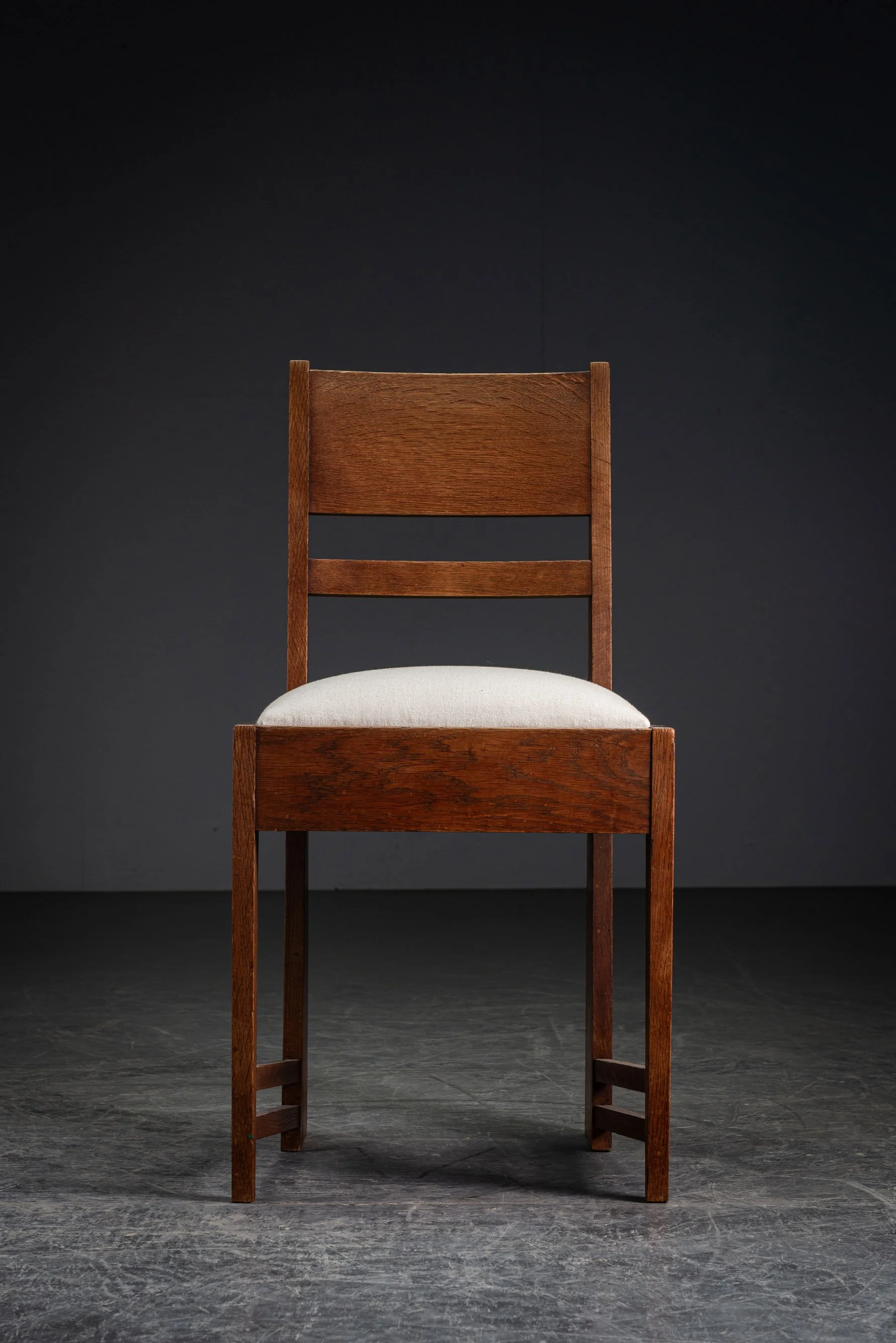 SE-30102024211844-1920s-Haagse-School-Accent-Chair_04.jpg