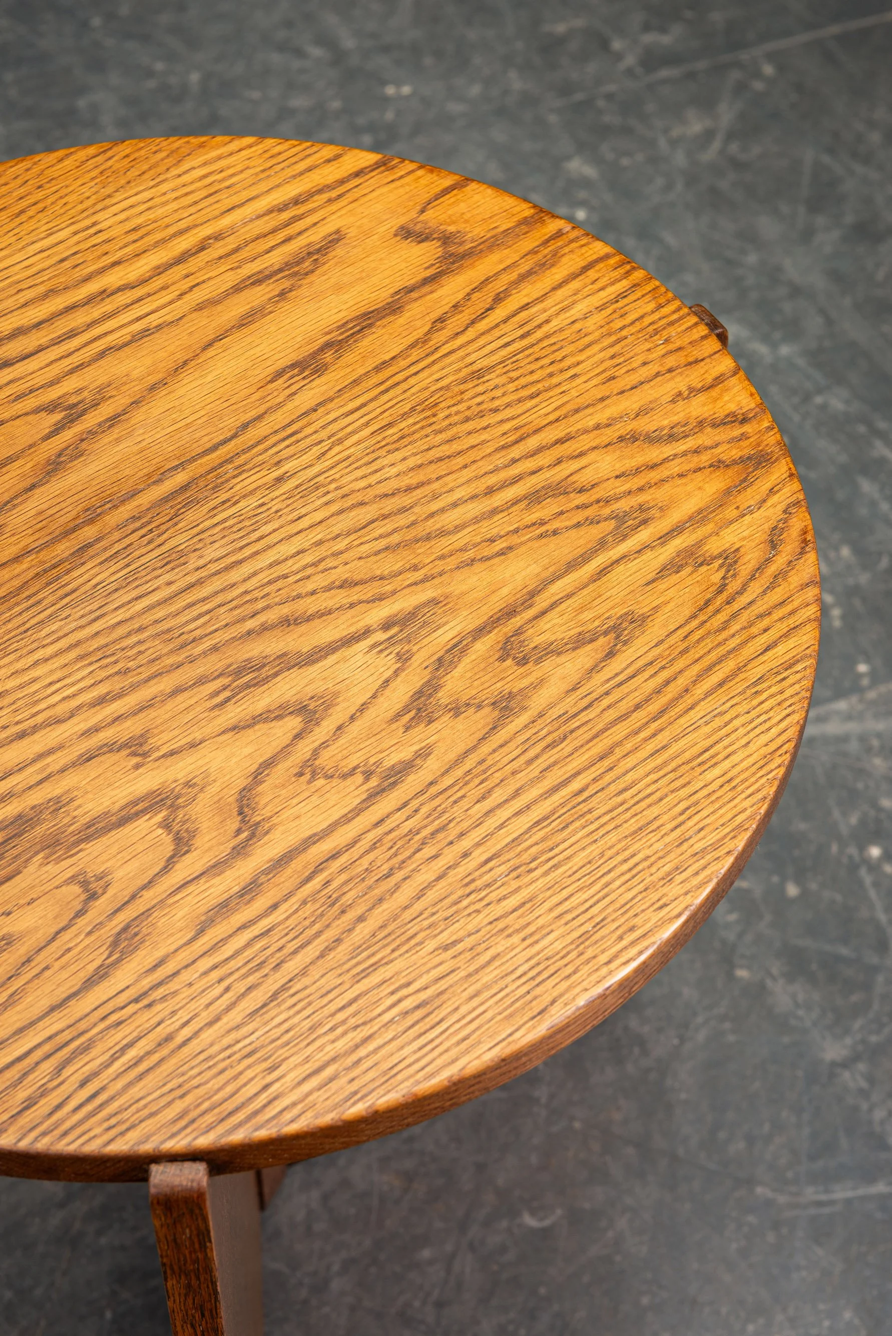TA-2632026131323-1920s-Architectural-Side-Table_09.jpg