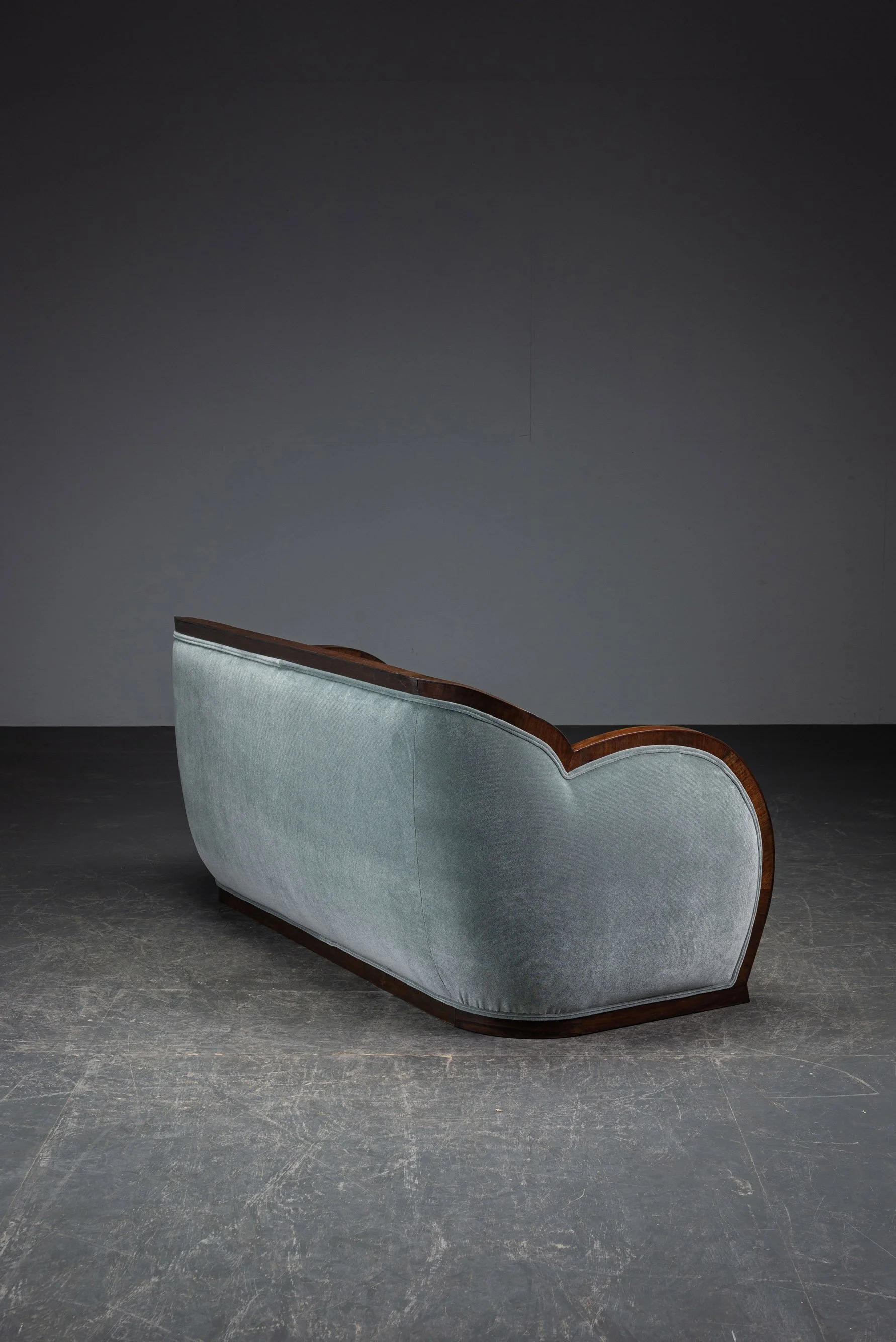SE-26112025121659-1940s-Art-Deco-Sofa_10.jpg