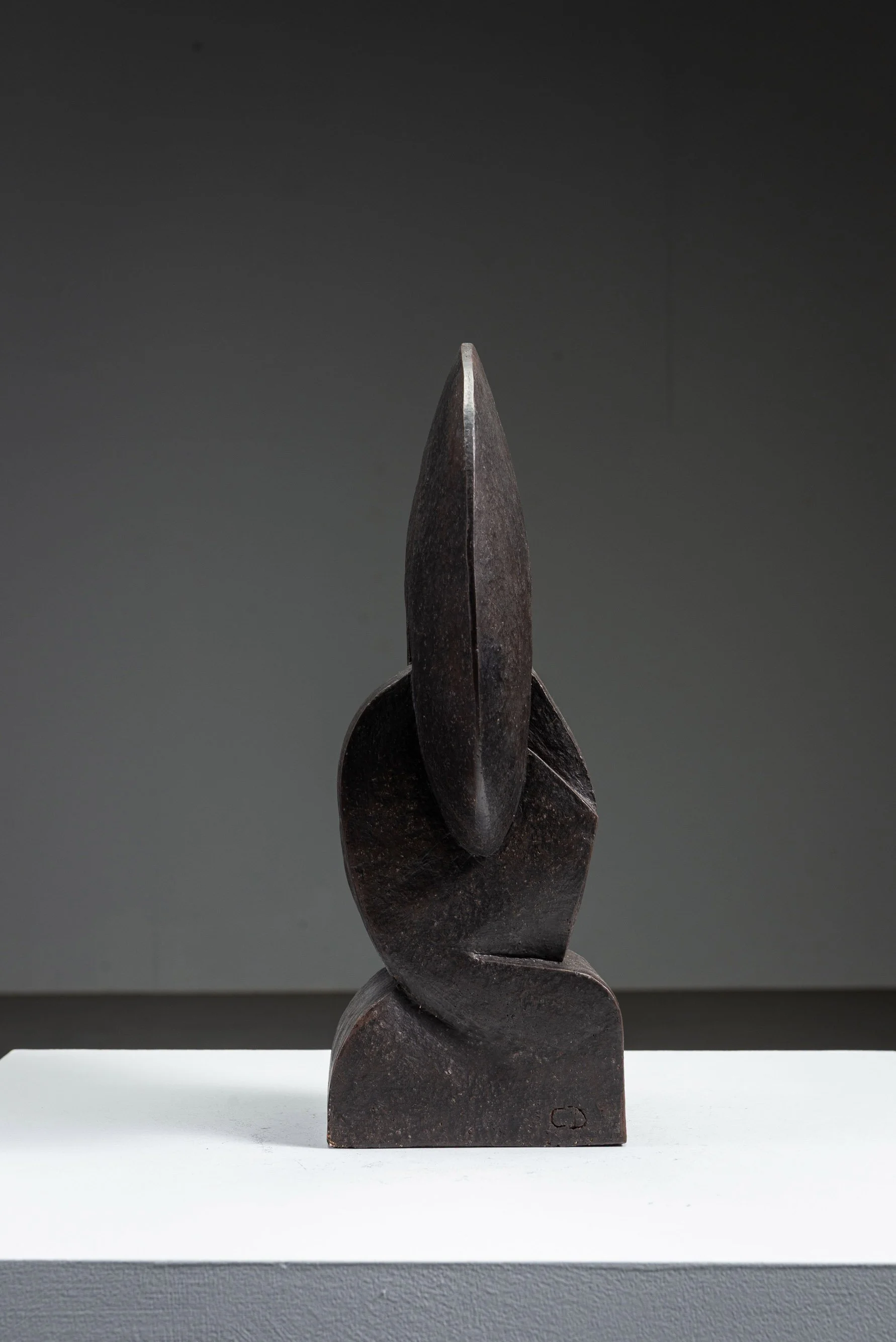 AR-1152026164738-Abstract-Sculpture-by-Cor-Dam-#39_05.jpg