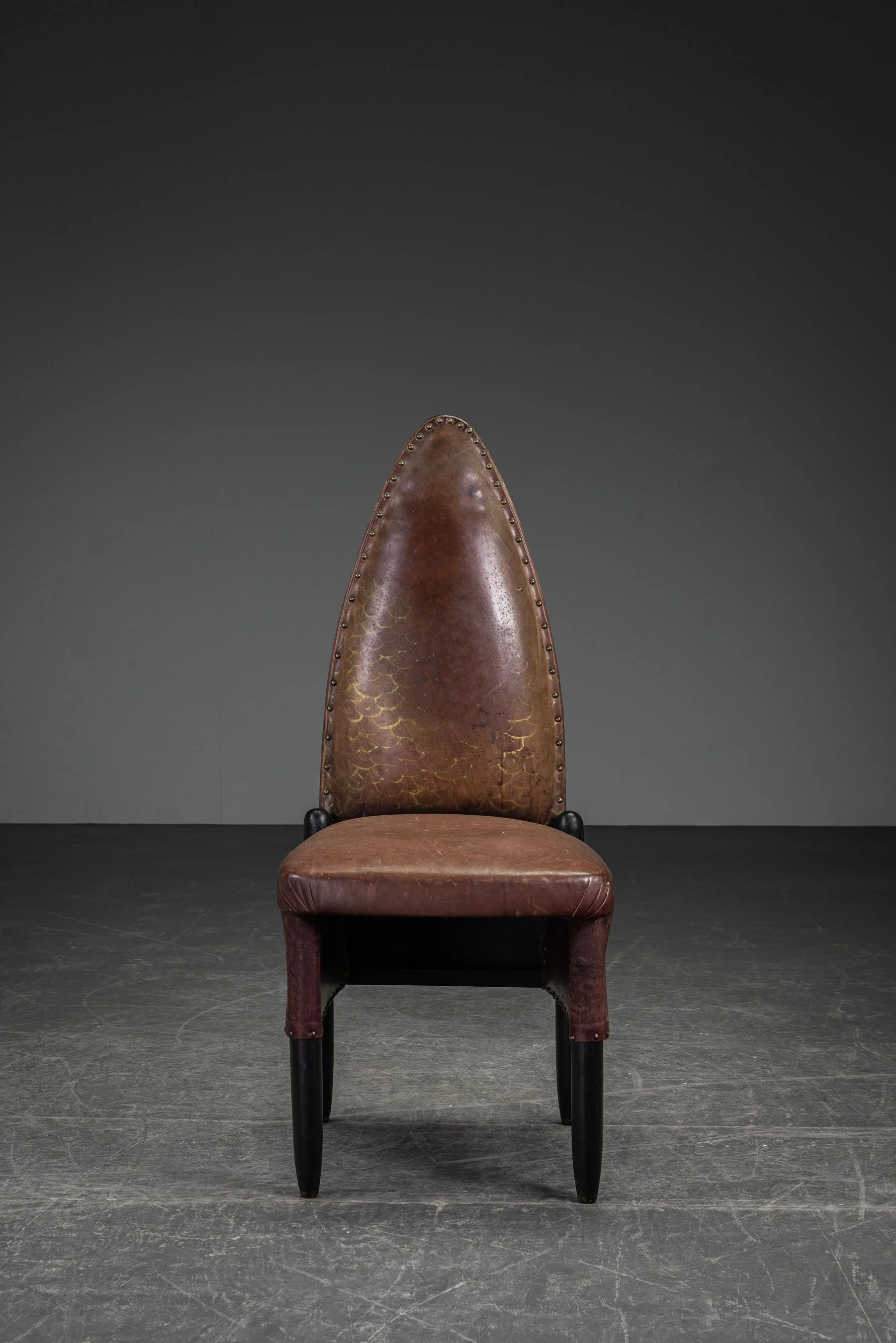 SE-2992026173656-1910s-Amsterdamse-School-Side-Chair_12.jpg