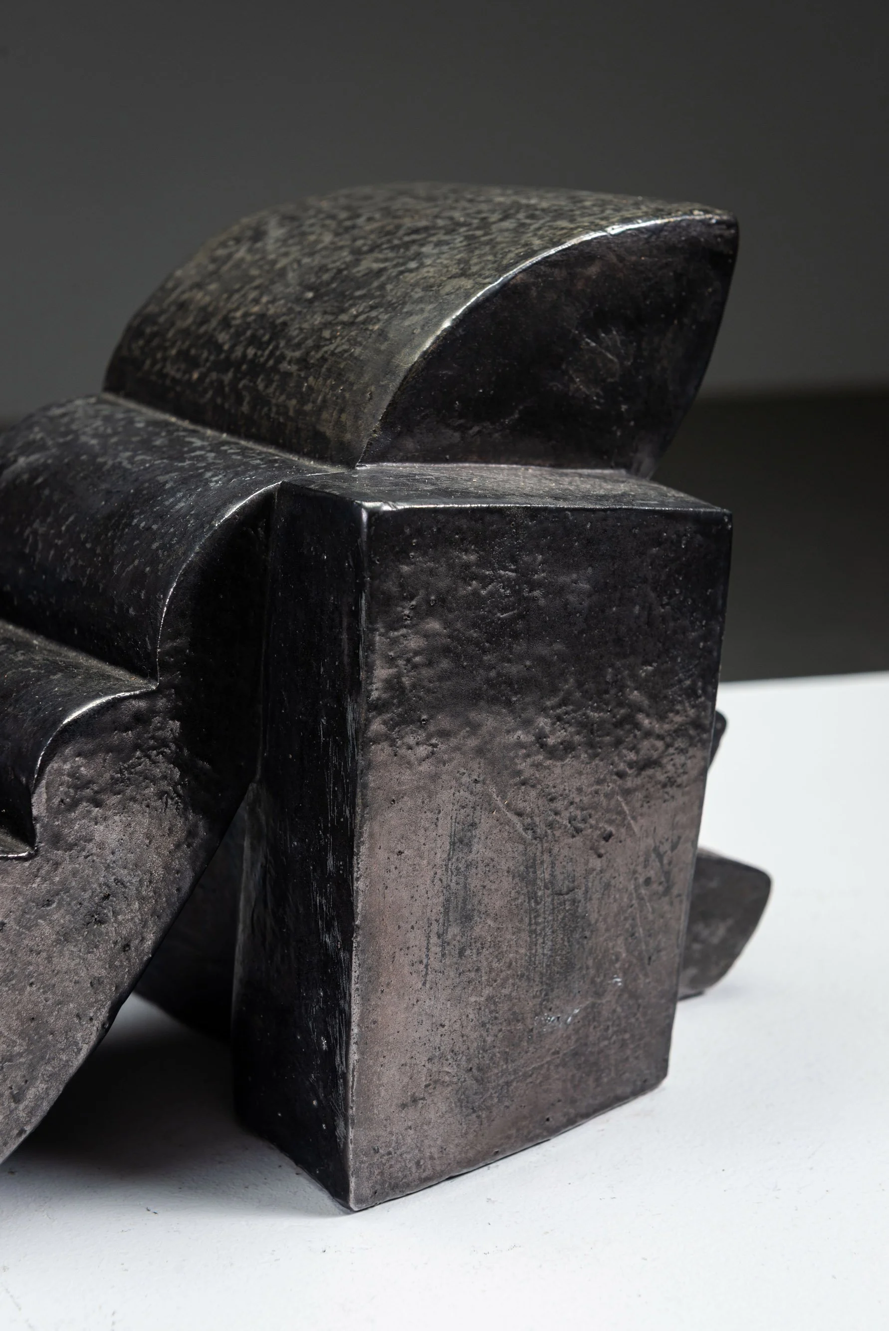 AR-1152026114052-Abstract-Sculpture-by-Cor-Dam-#19_05.jpg