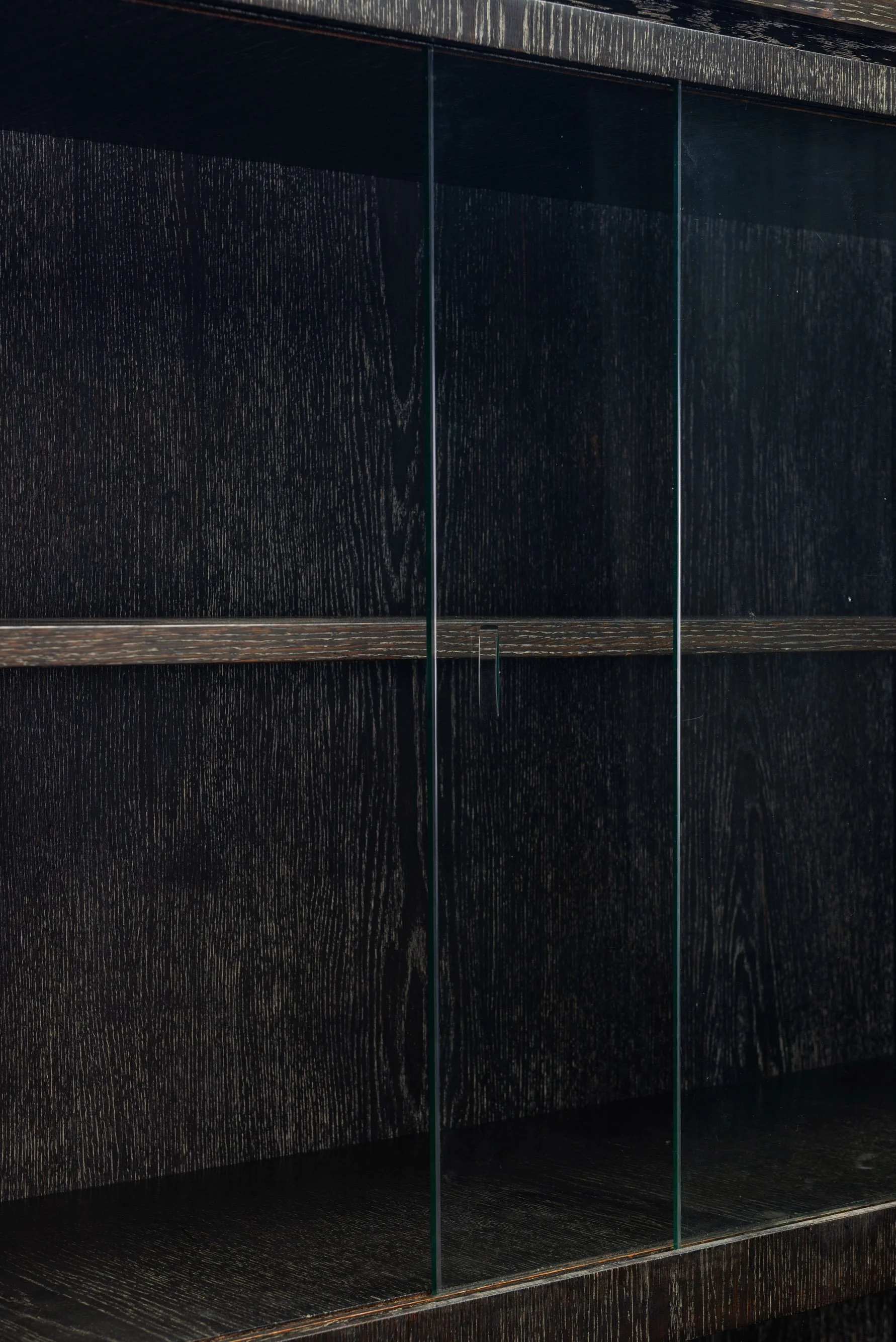 ST-872024205446-1930s-Art-Deco-Cabinet_02.jpg