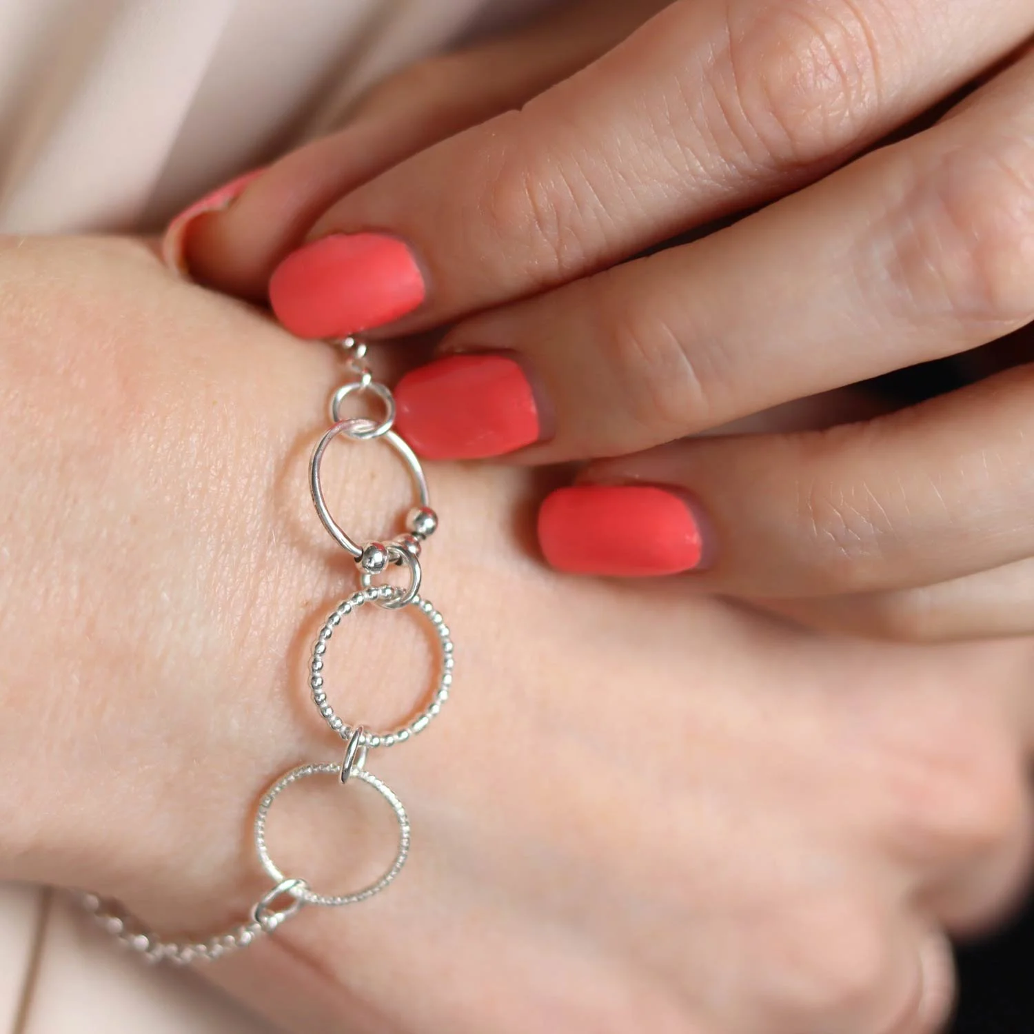 SCREEN-POP-BRACELET-COCOBELLE-JEWELLERY-2rs.jpg