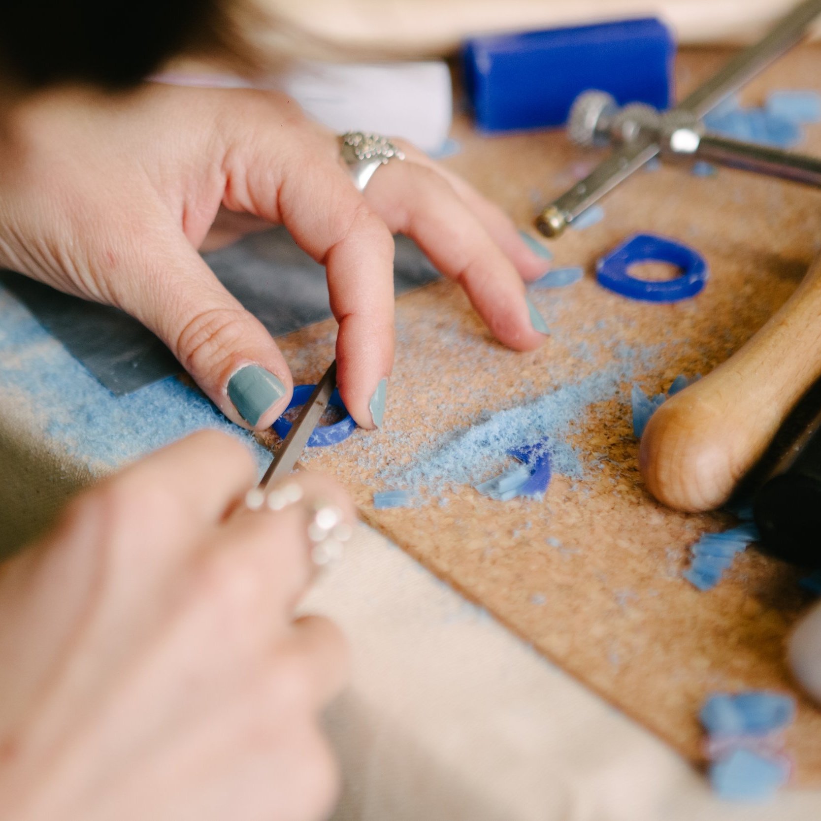ClassBento_Natasha+Kutrovatz_Ring+Making+Workshop_152.jpg