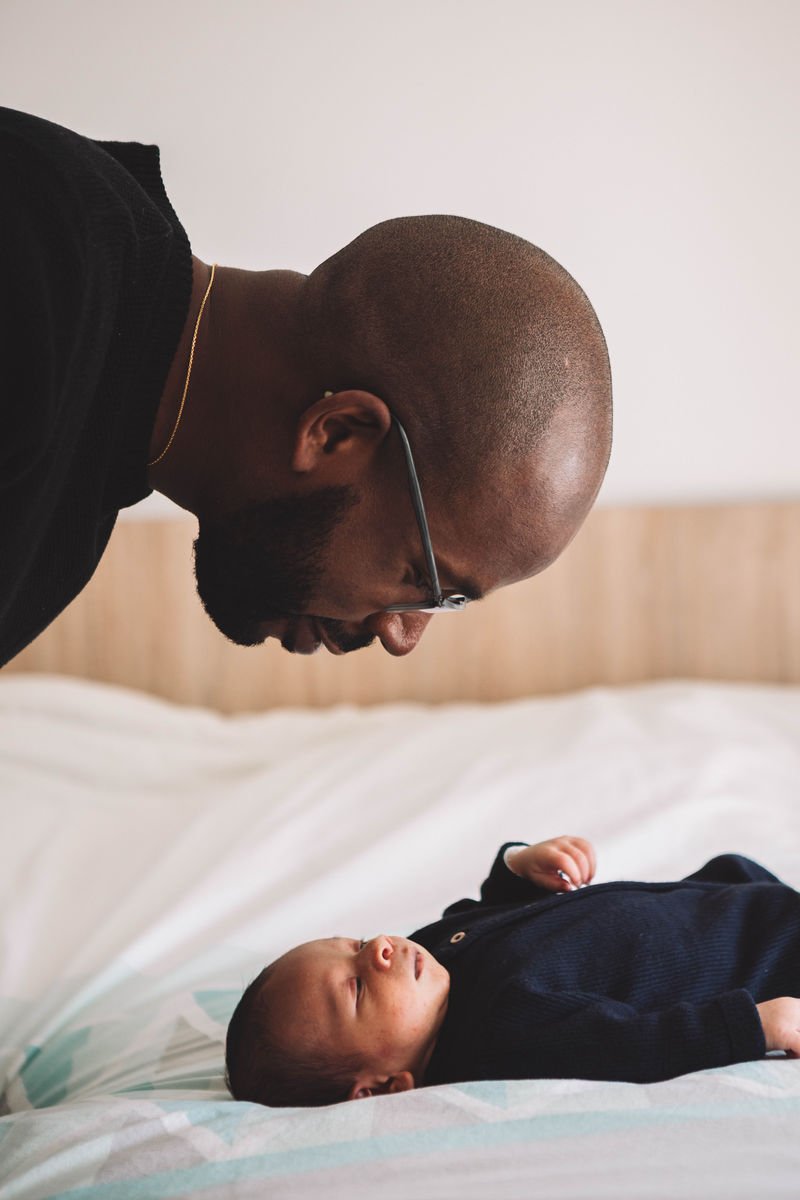 Naissance-nouveau-ne-photographe-jonathan-sabatier-anthony.jpg