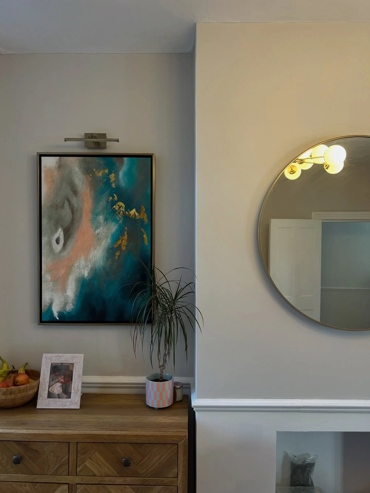 We took this White room and added a touch of warmth. It&rsquo;s possible to keep a room light and bright and still keep the cosiness. &lsquo;South downs&rsquo; by @eico_paints is a warmed neutral perfect for this south west facing space. 
They have a