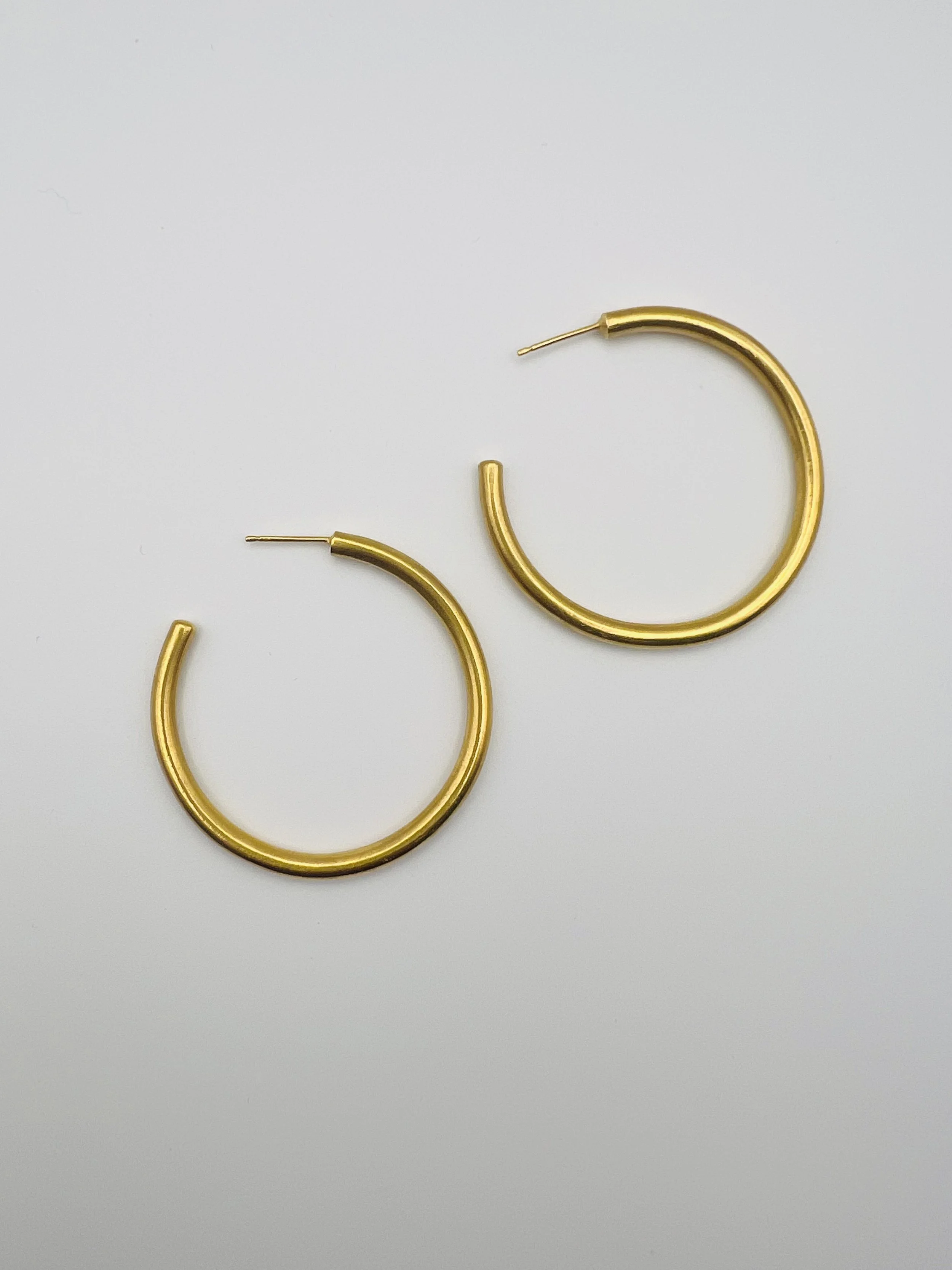 Stacey Hill Jewellery Handmade Hoop Earrings Gold.JPG