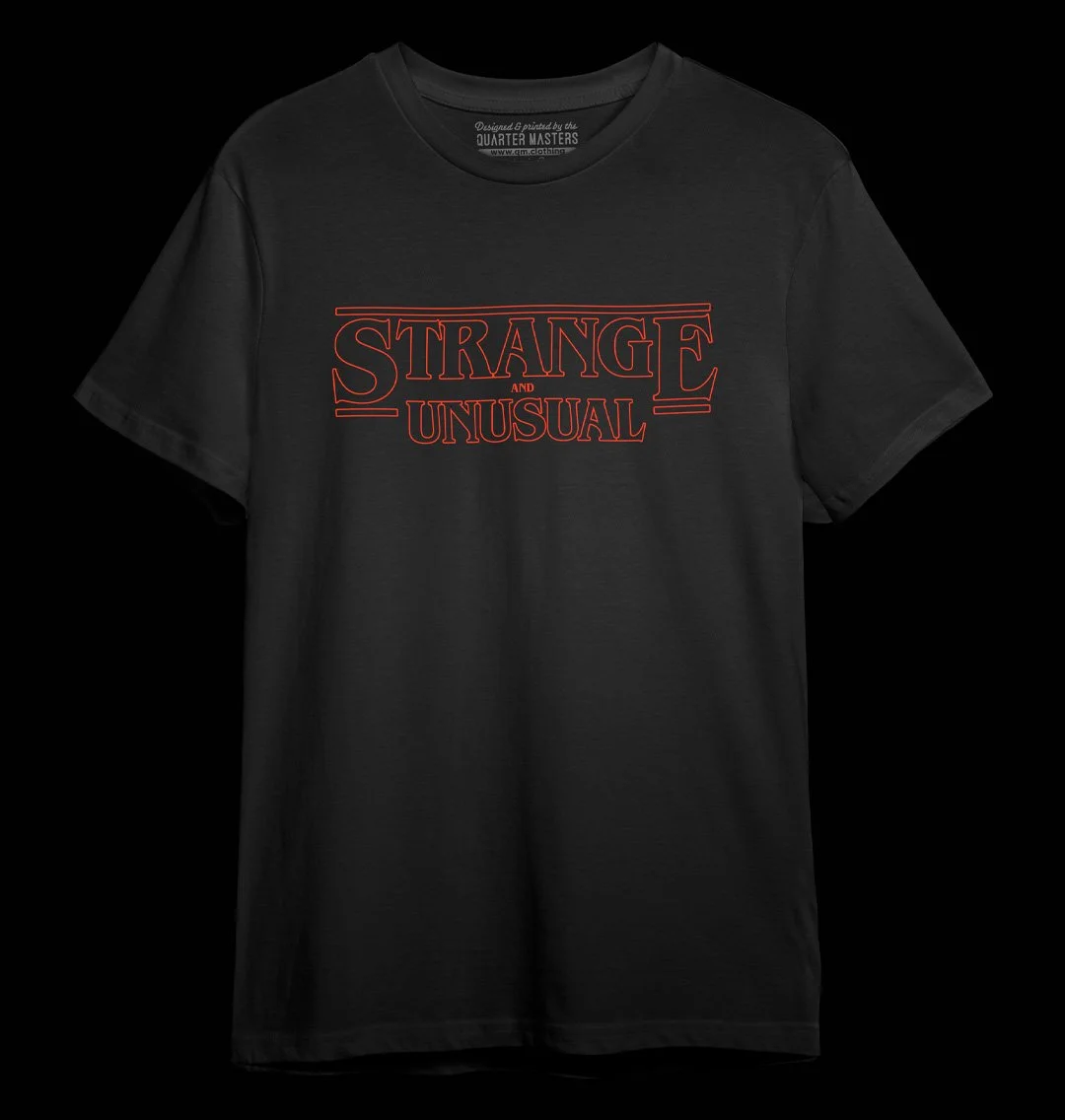Strange and Unusual (black/red)