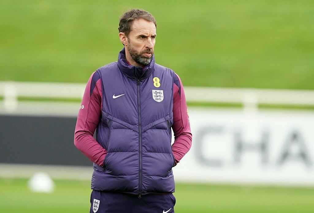 England boss Gareth Southgate insists his focus remains on this summer&rsquo;s European Championship amid links to Manchester United.